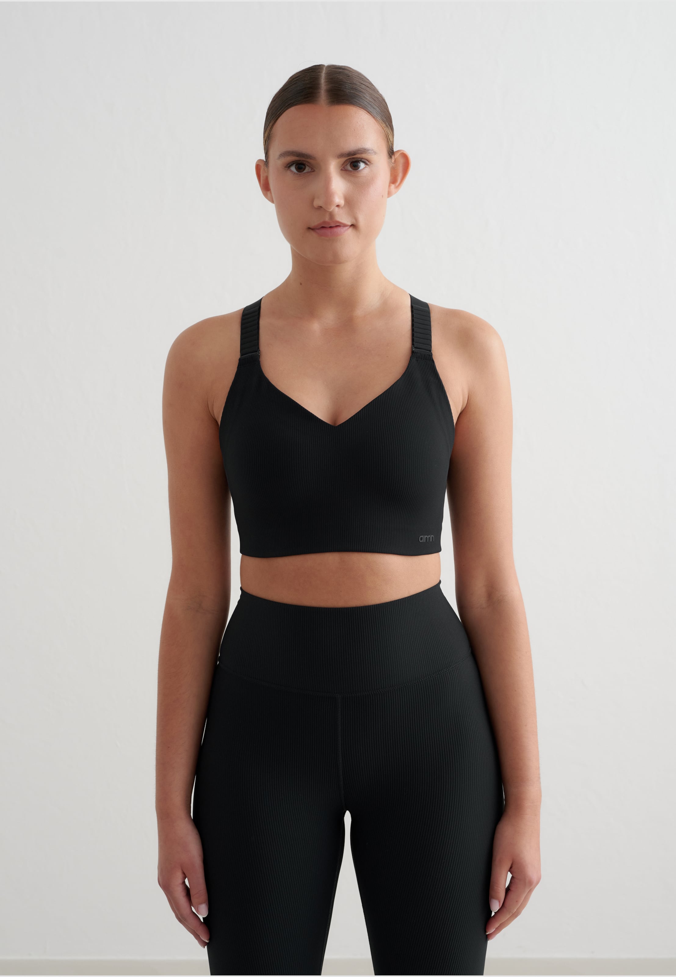 aimn Black Ribbed Performance Support Bra