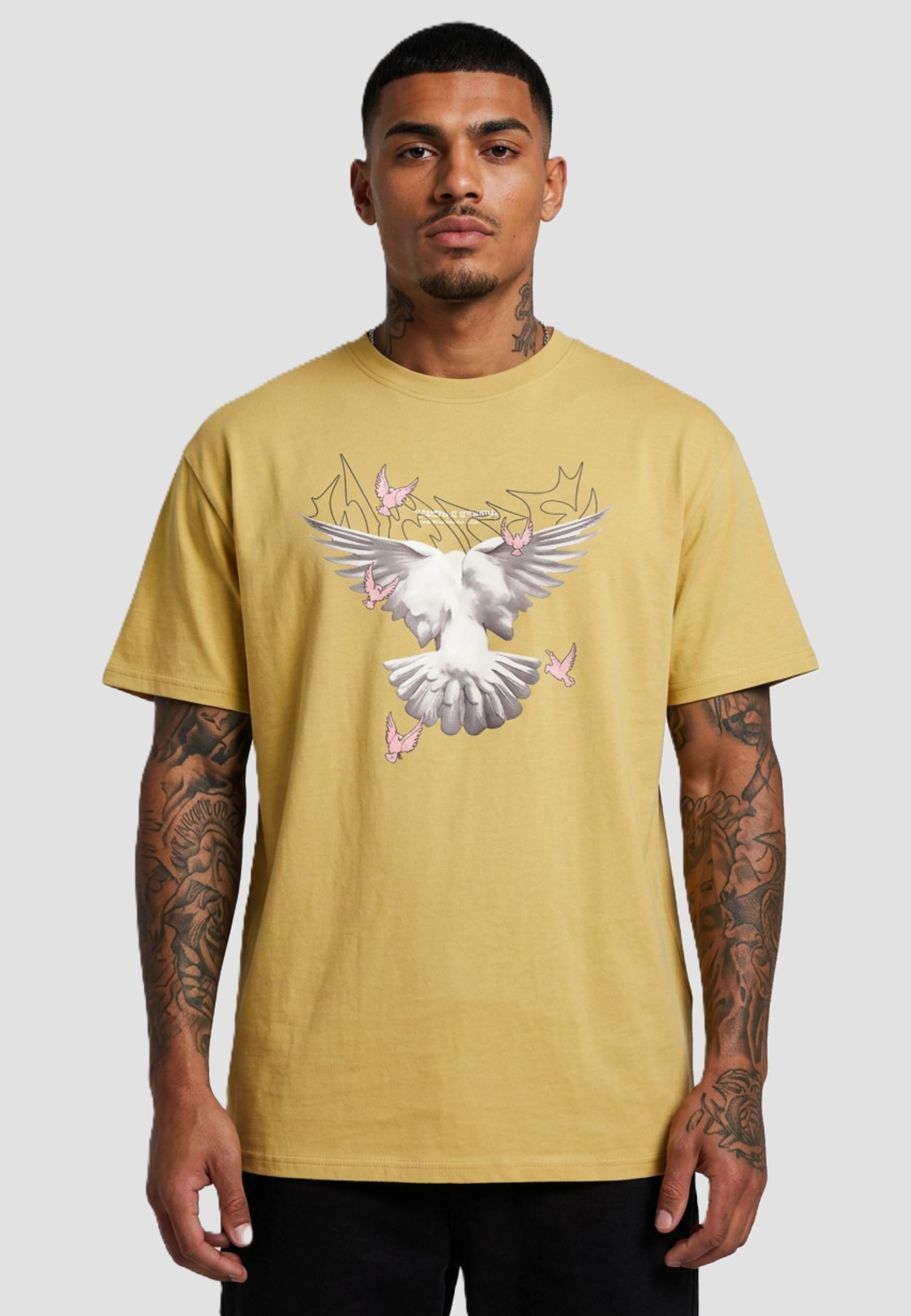 Mister Tee Upscale Doves Oversize