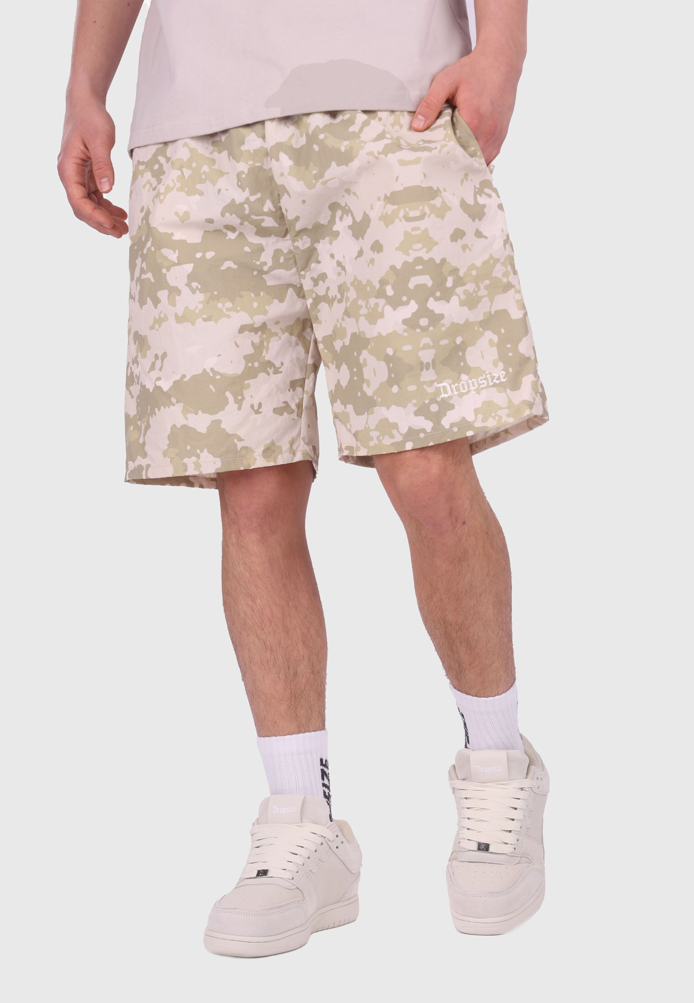 Dropsize RIPSTOP SHORTS