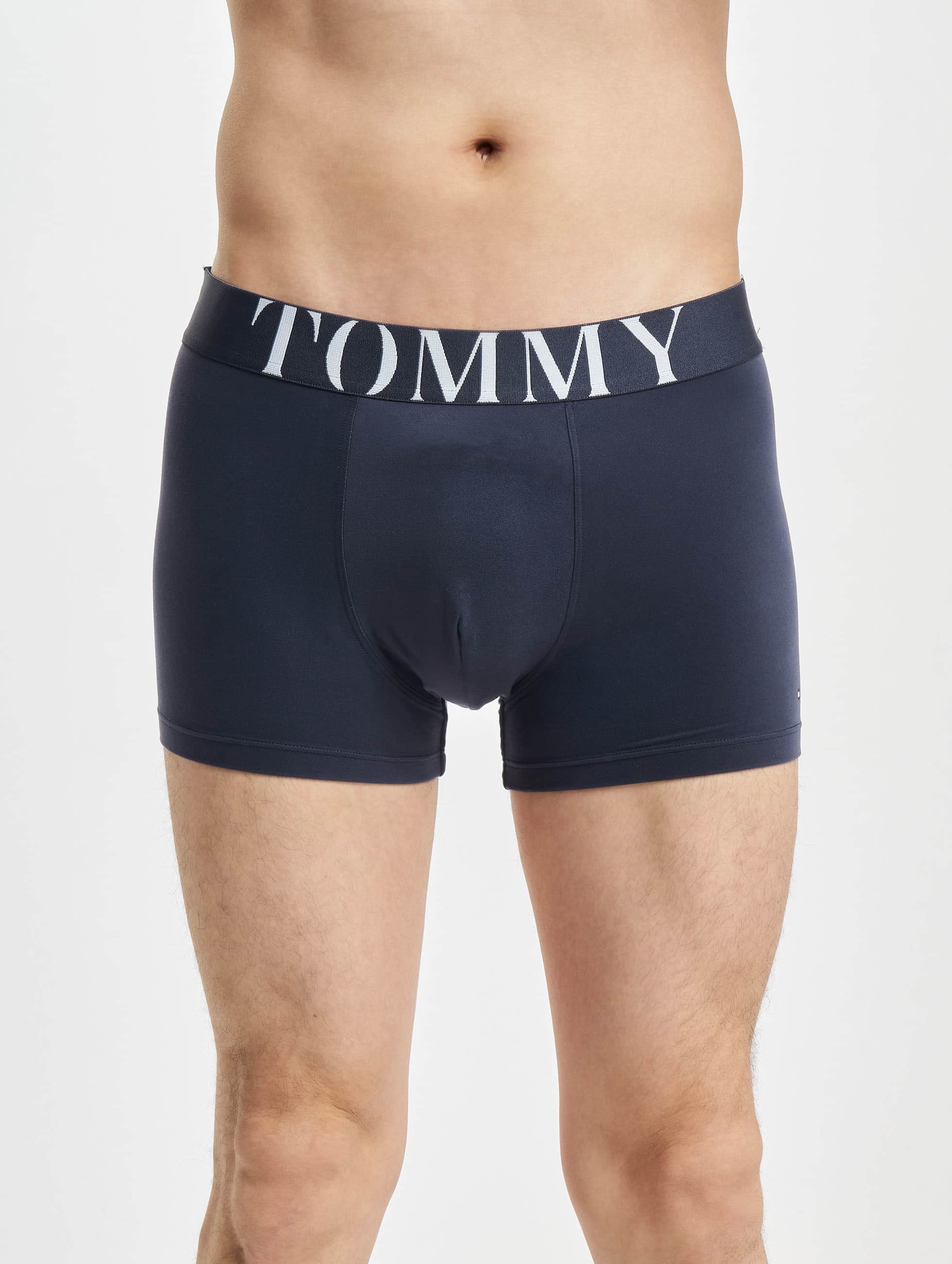 Tommy Hilfiger Trunk