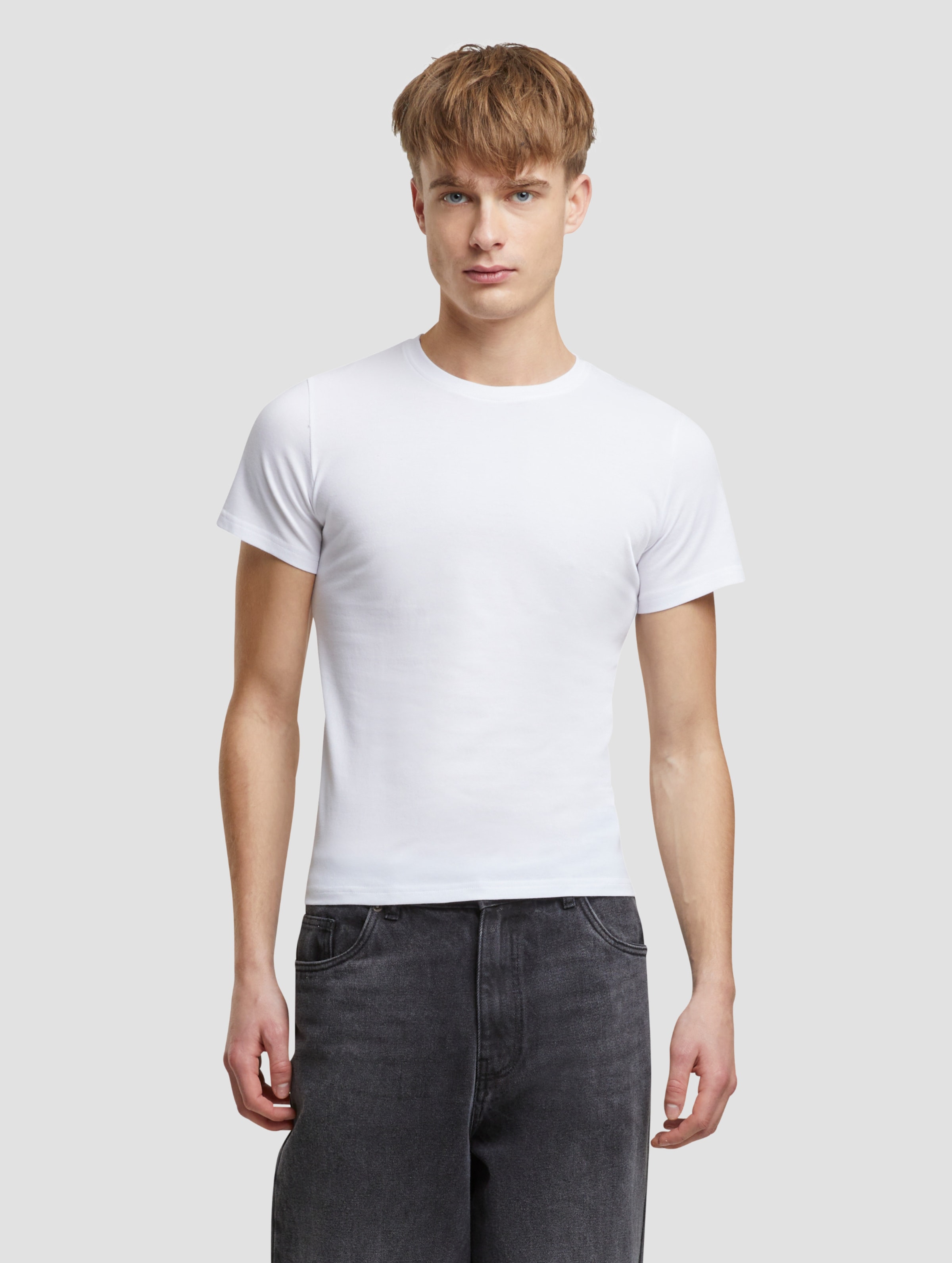 Mister Tee Stylefile Basic T-Shirt