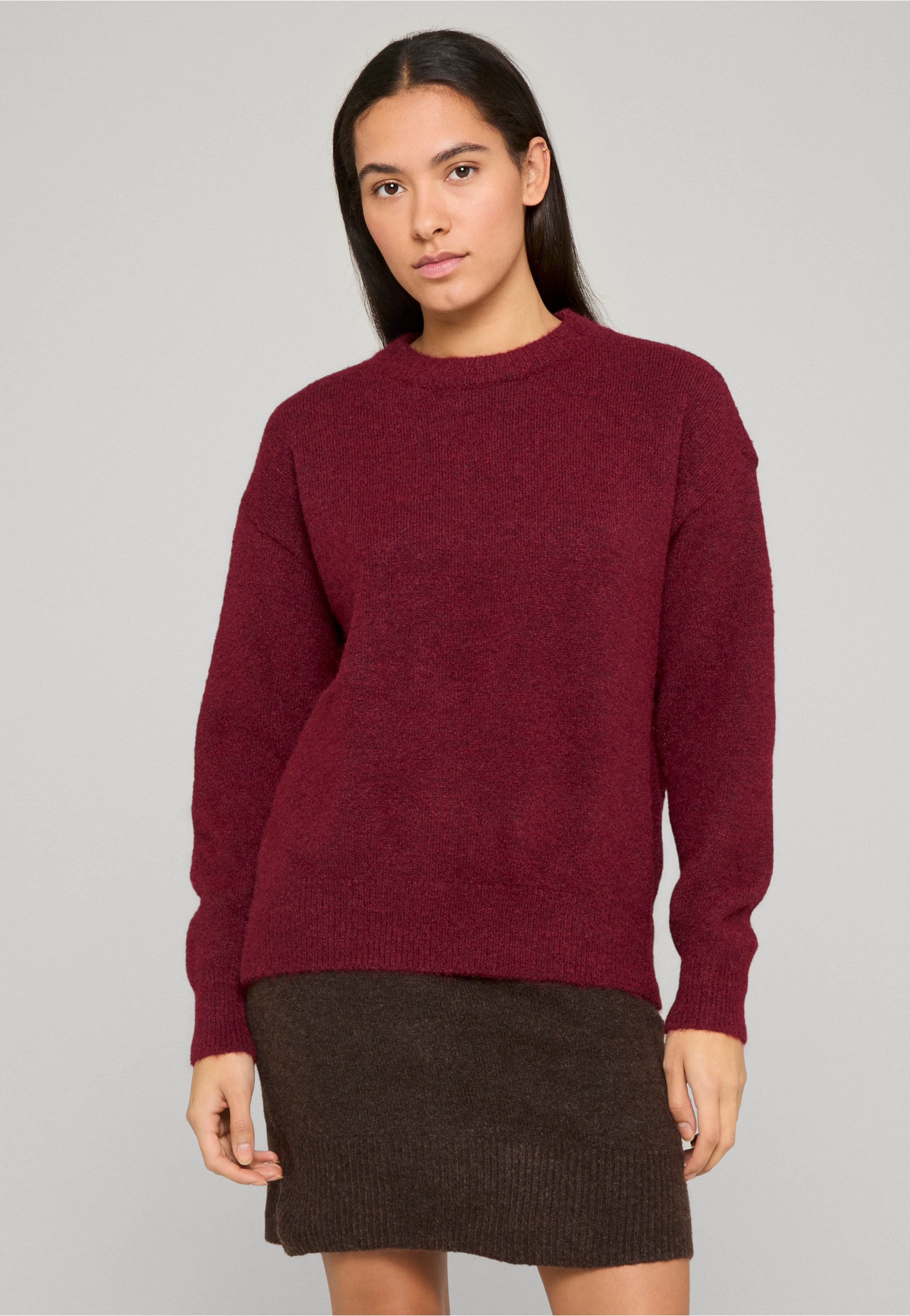 Estelou Soft touch knit crew