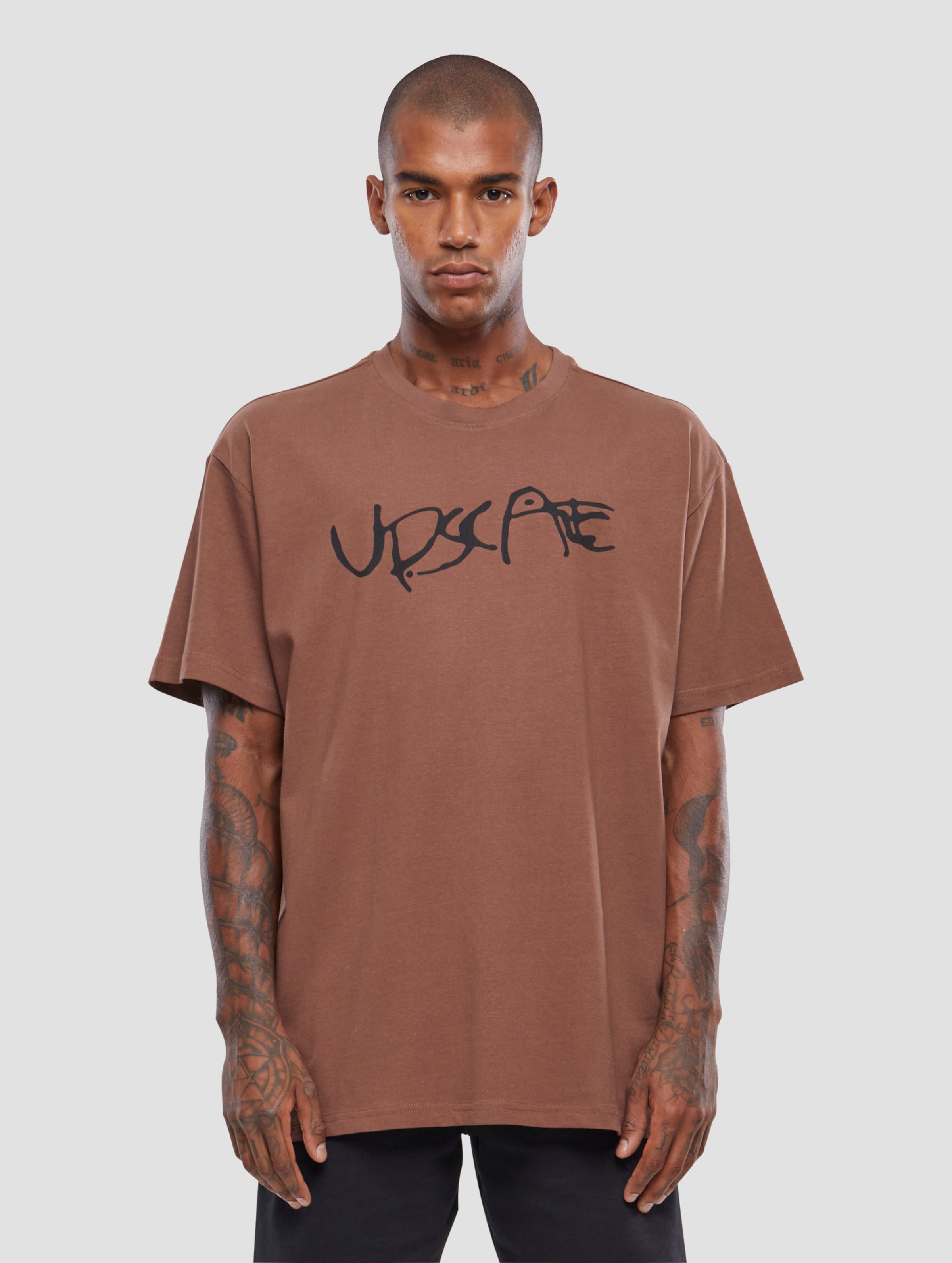Mister Tee Upscale Giza Oversize
