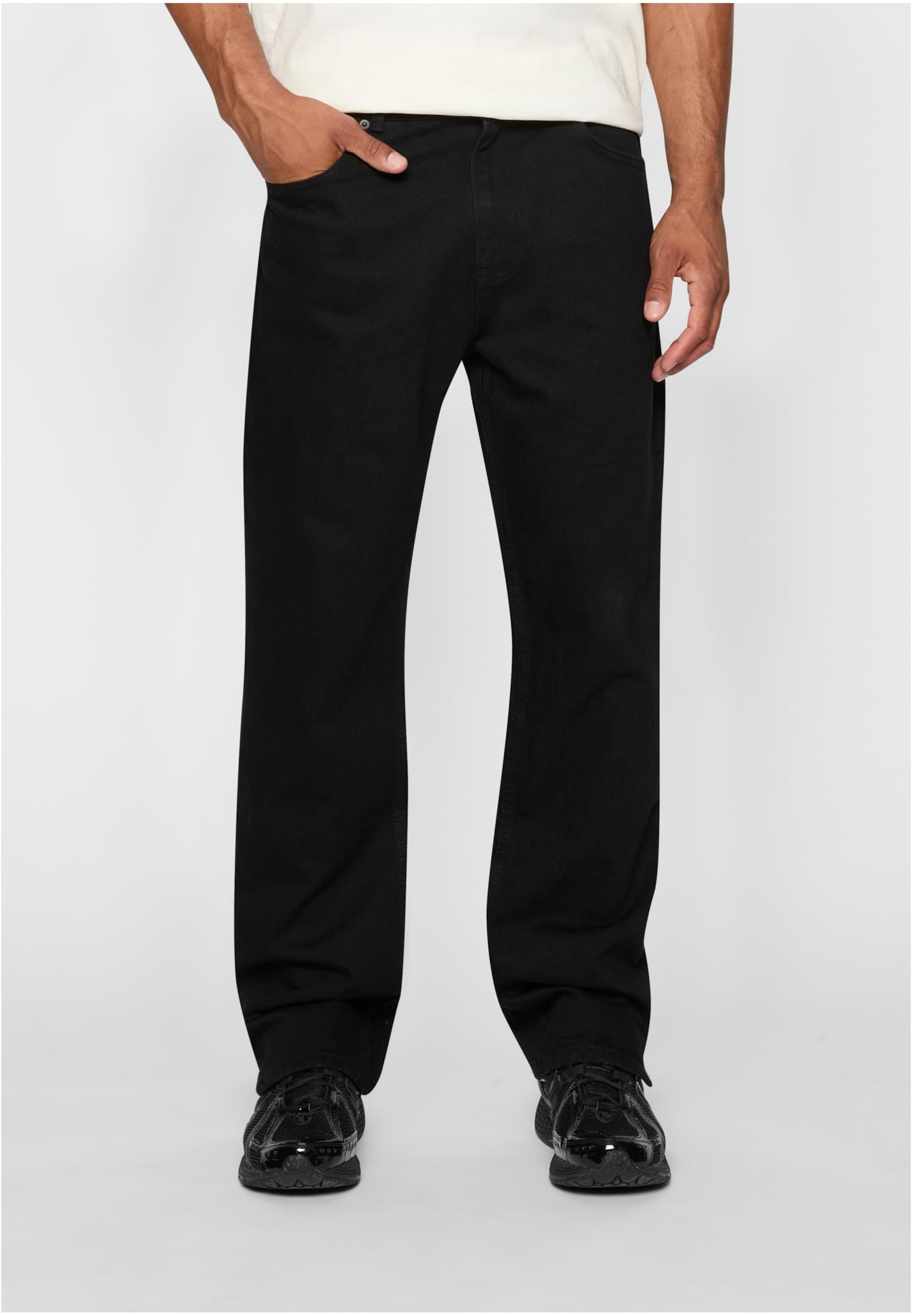 2Y Studios Amaru Ankle Straight Jeans