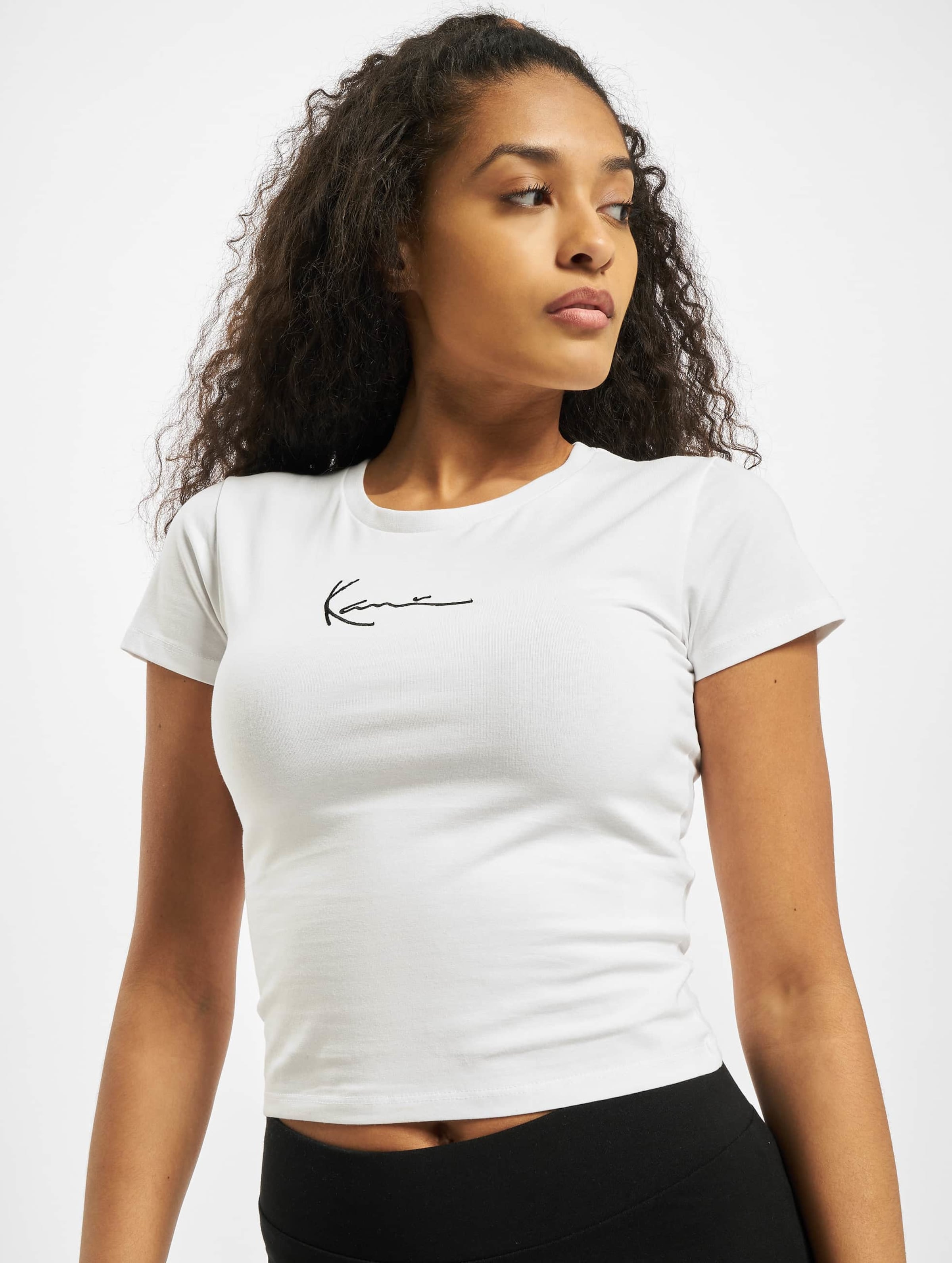 Karl Kani KKWQ22002WHT SMALL SIGNATURE SHORT TEE WHT