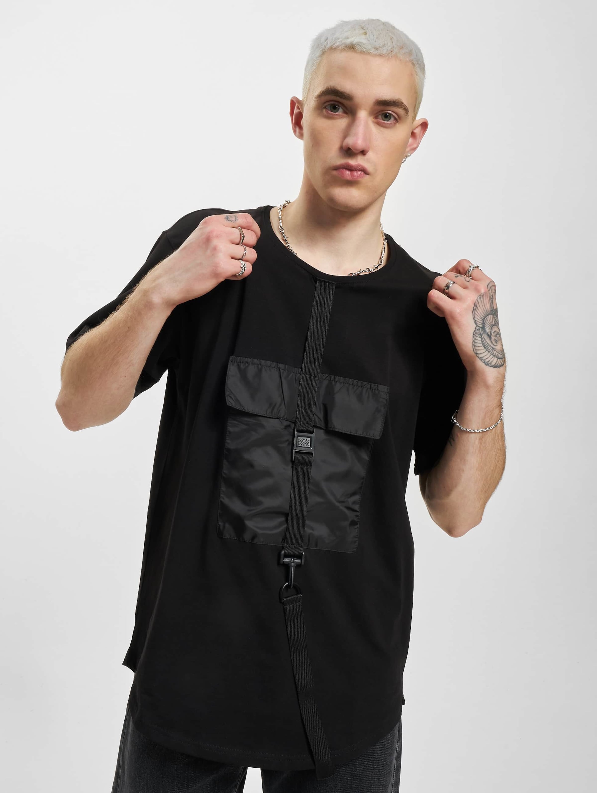 VSCT Clubwear Flap T-Shirt