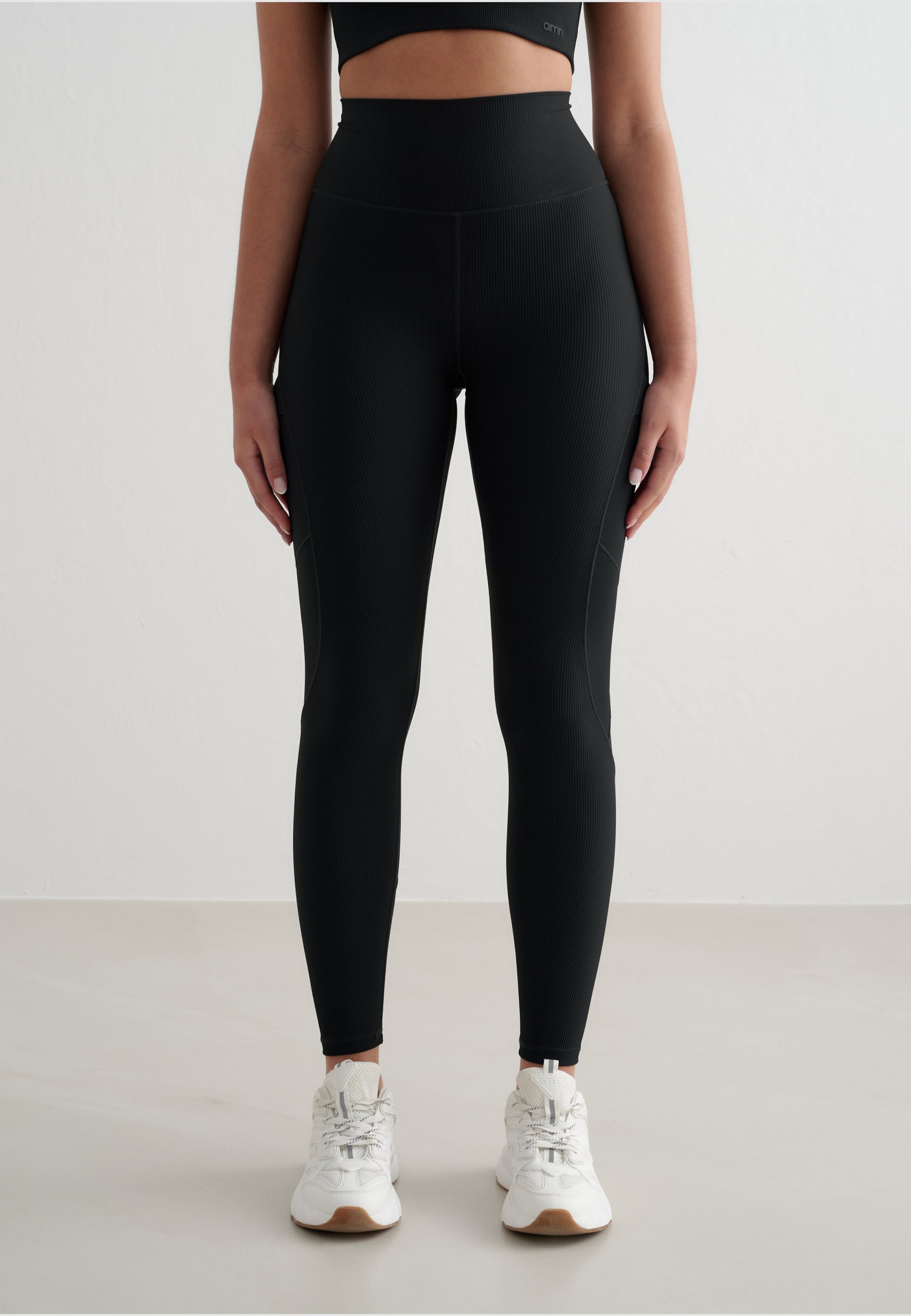 aimn Black Ribbed Performance Pocket Tights