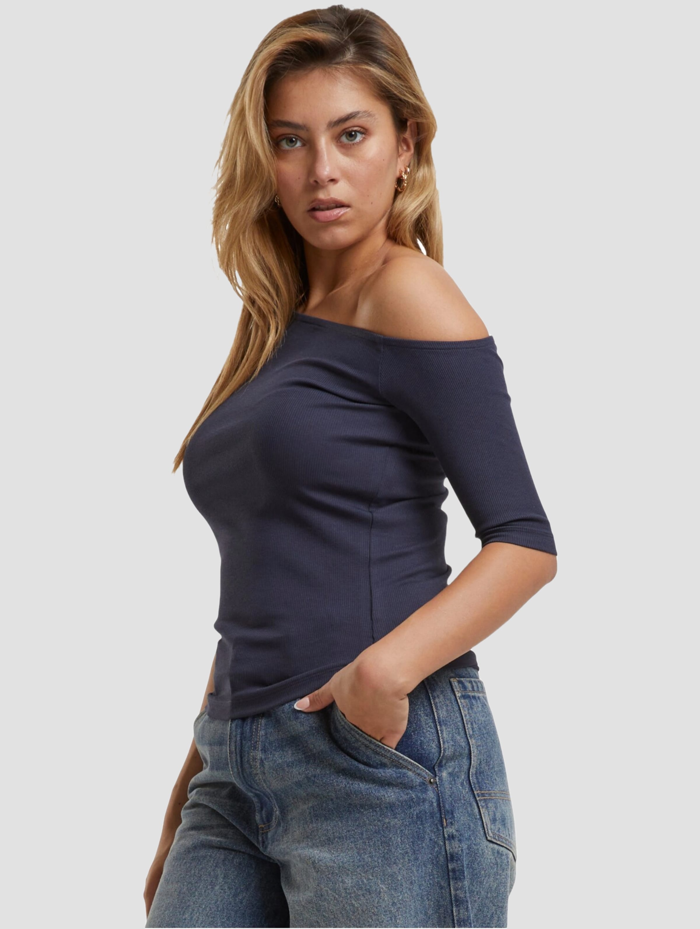 Urban Classics Ladies Organic Asymmetric Rib T-Shirt