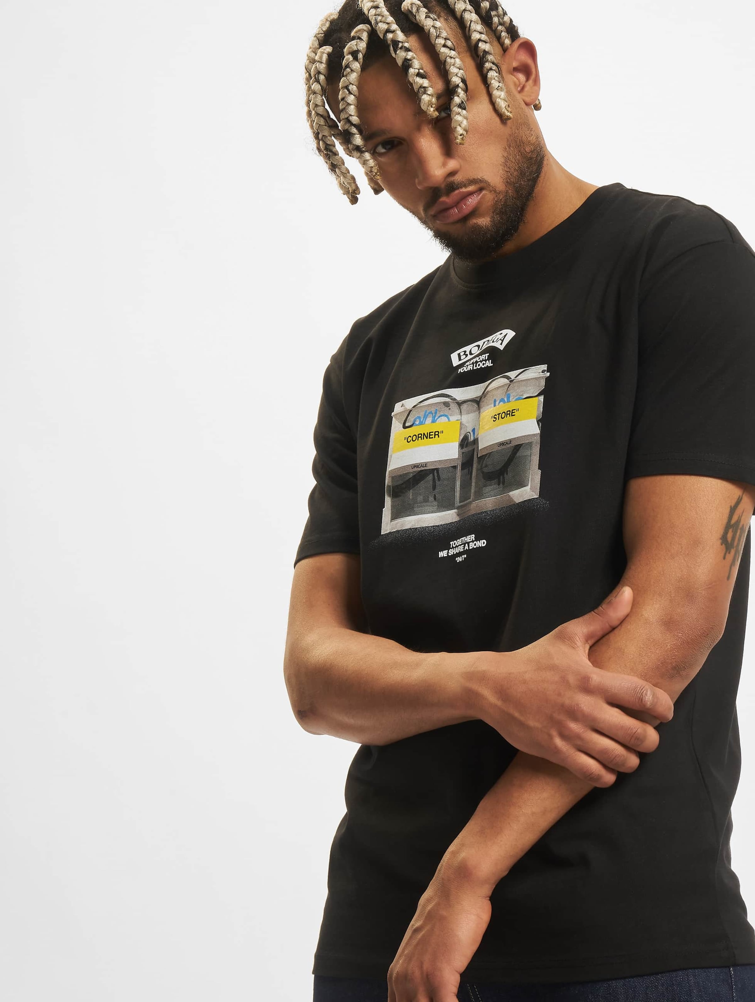 Mister Tee Upscale Bodega Oversize
