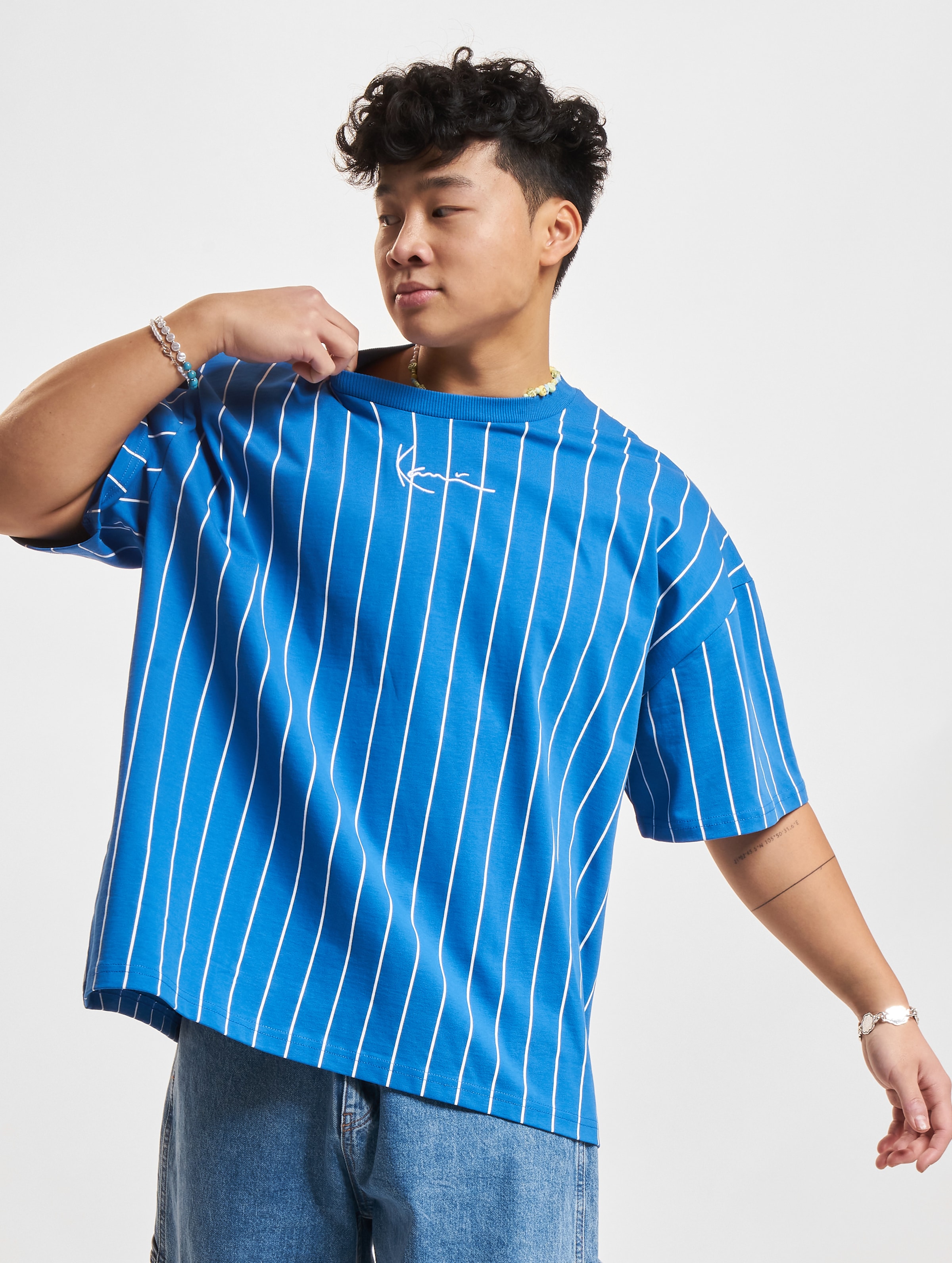Karl Kani Small Signature Boxy Heavy Jersey Pinstripe Tee