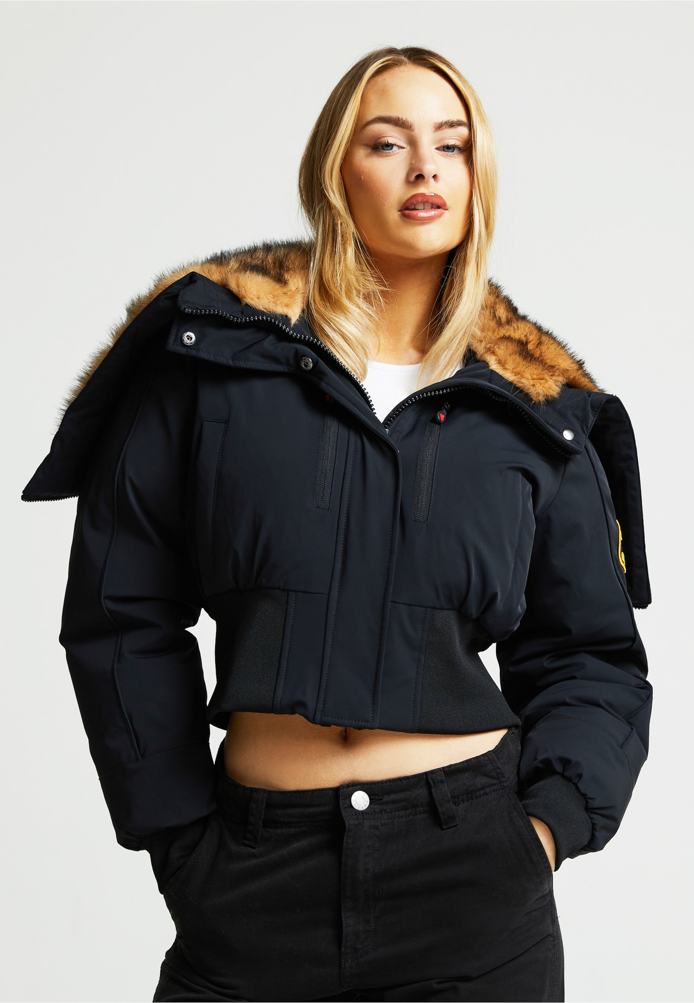 Zavetti Canada W OSSANI SPLIT HOOD CROP PUFFER BOMBER JACKET