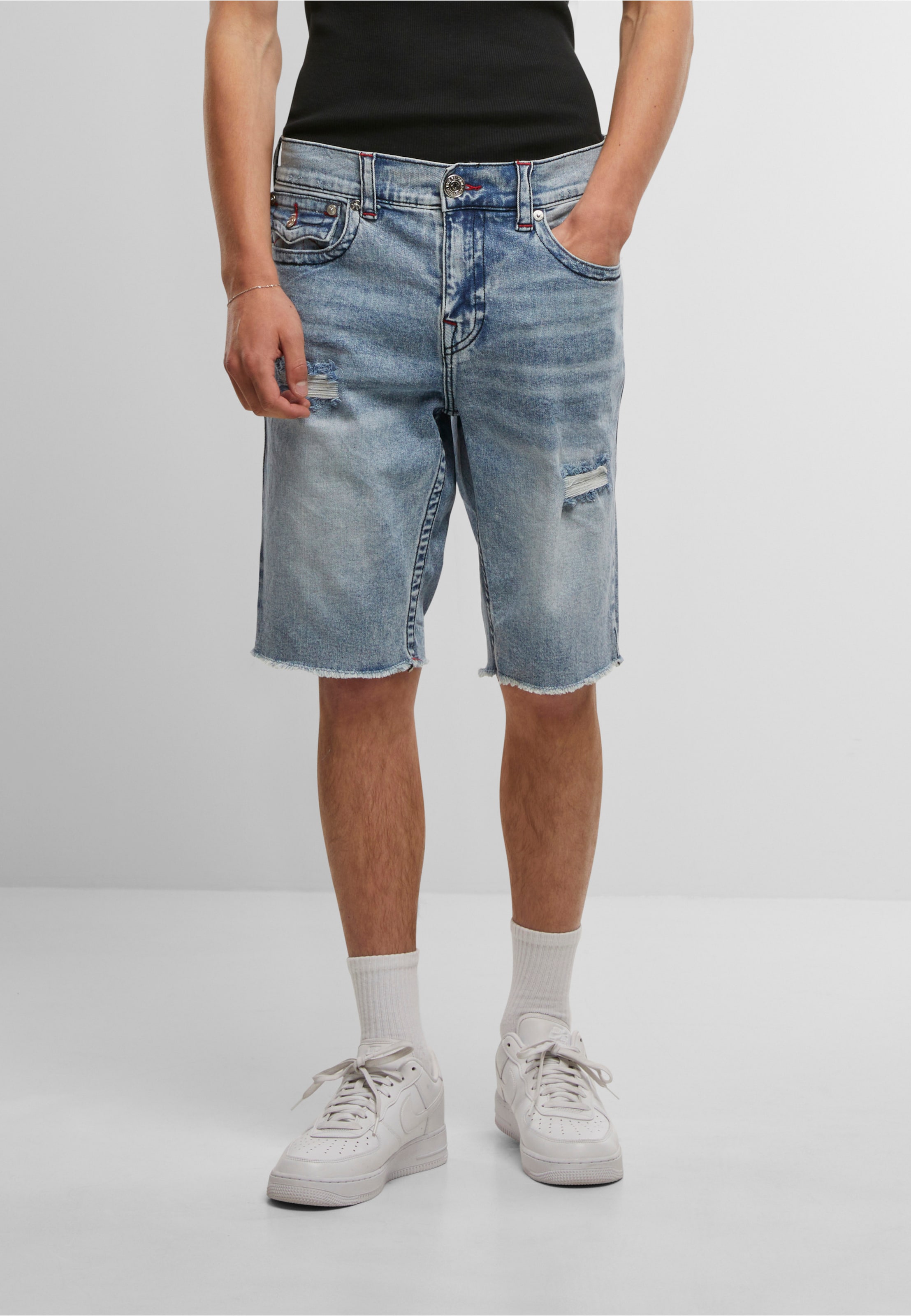 True Religion RICKY SN FLAP RAW HEM SHORT