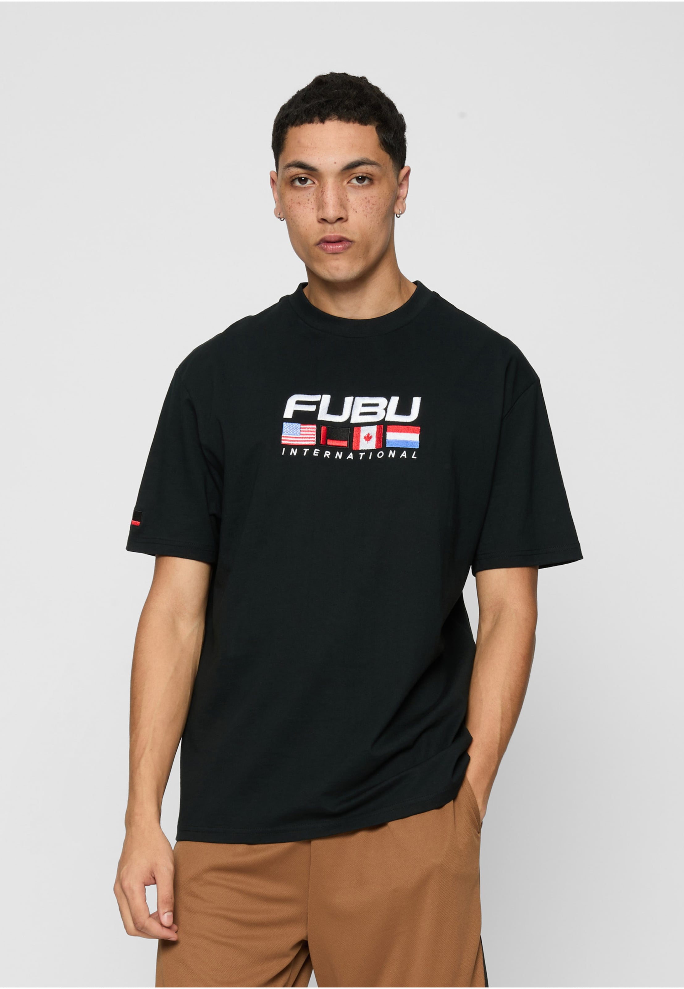 FBMQ12121BLK Fubu Corporate Intnl T-Shirt
