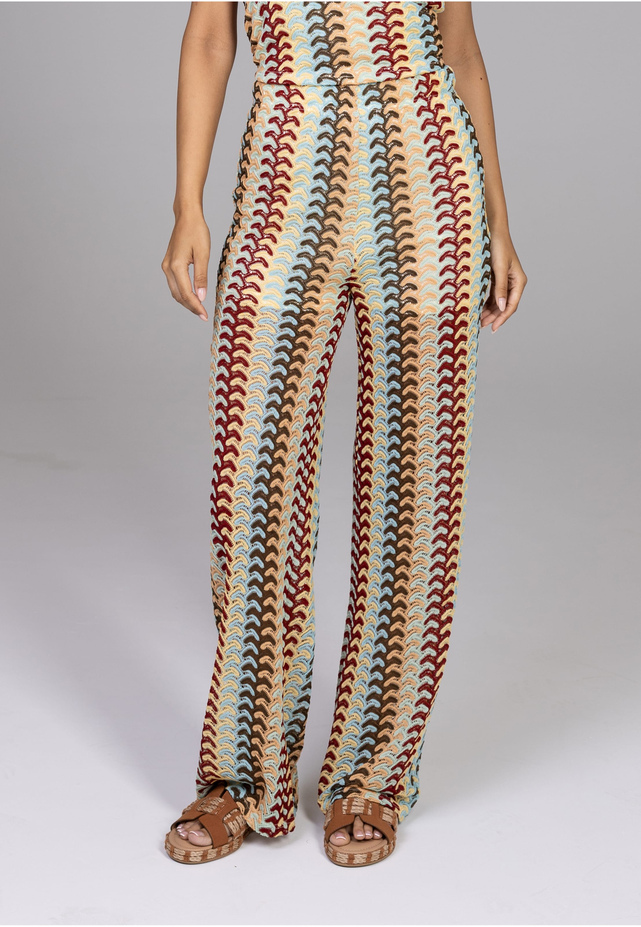 Estelou Arrow Pants