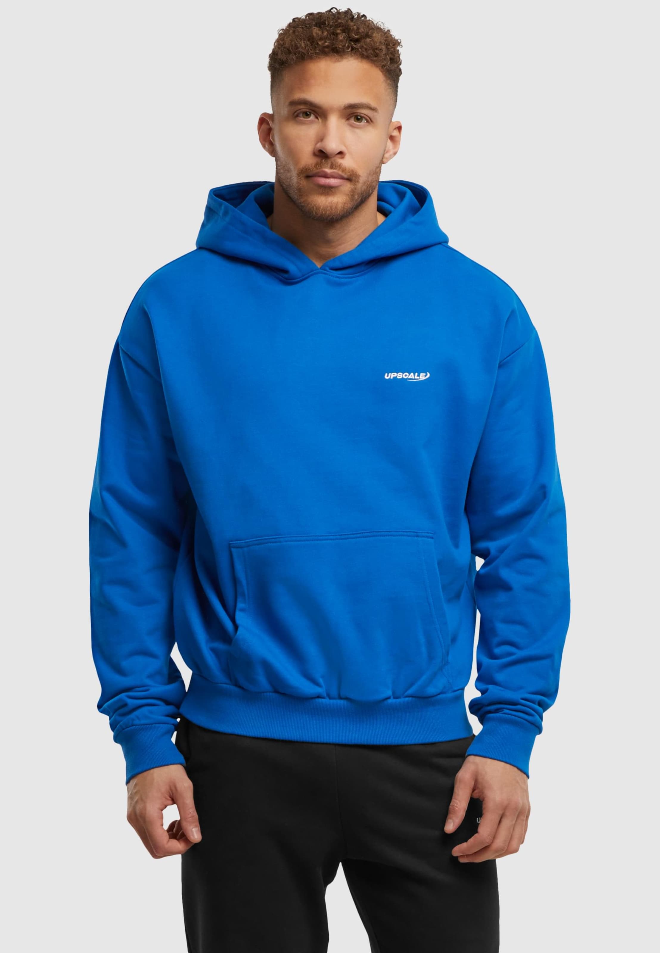 Mister Tee Upscale Core EMB Oversize Hoody