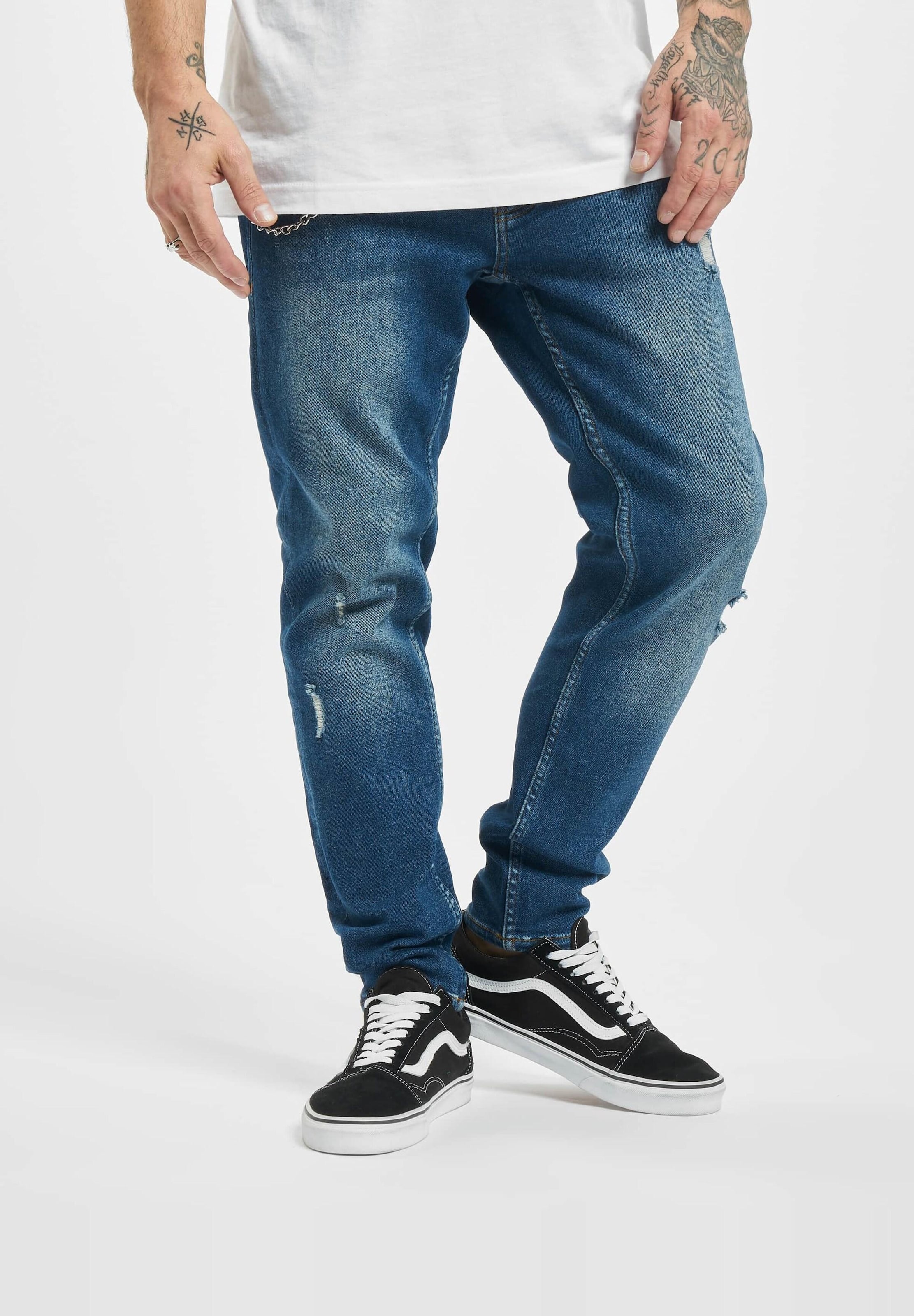 2Y Premium Destroyed Tapered Denim