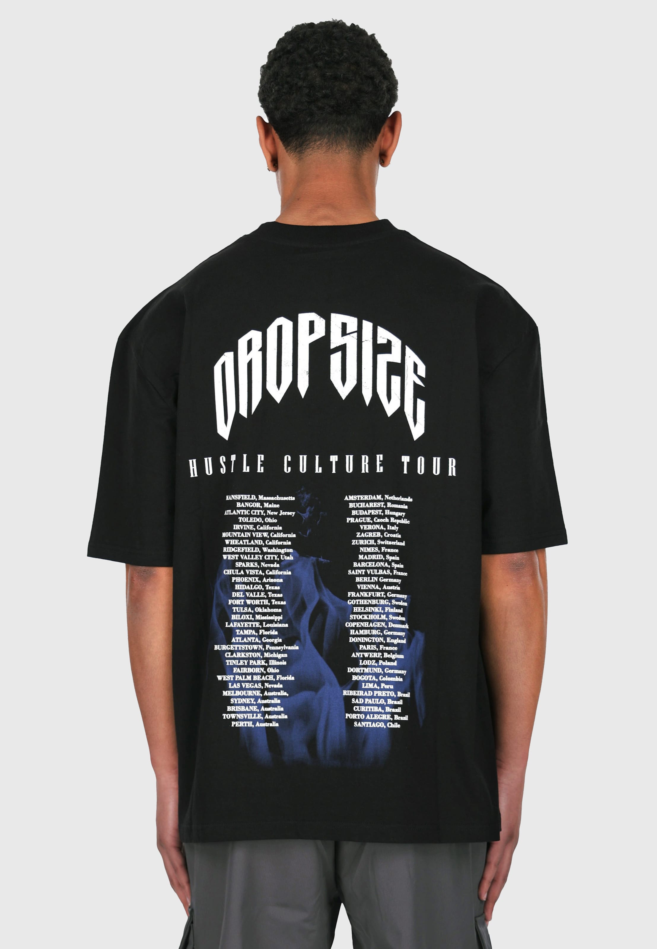 Dropsize HEAVY OVERSIZED WORLD TOUR T-SHIRT