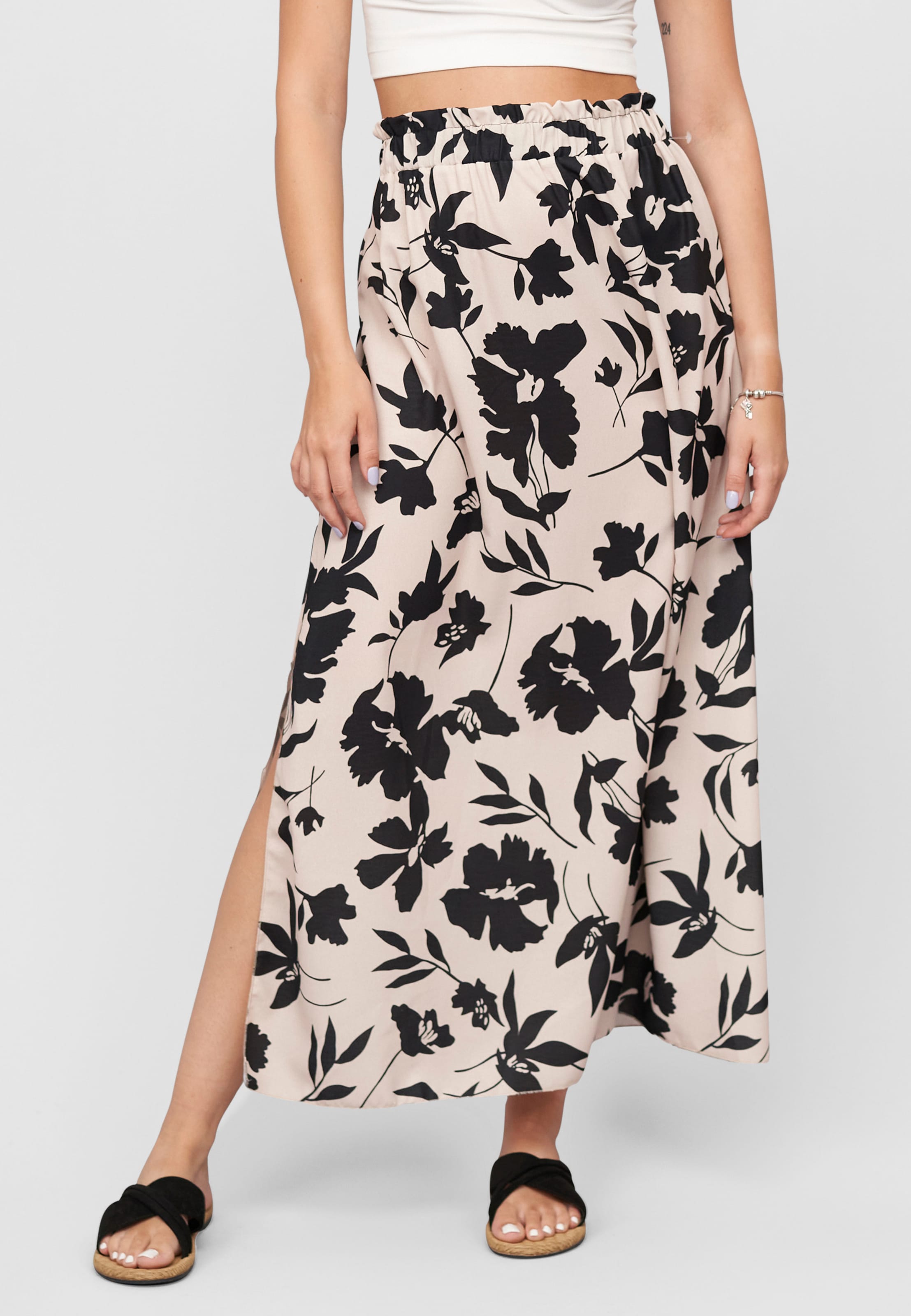 Cloud5ive Maxi Skirt with side slit and floral print
