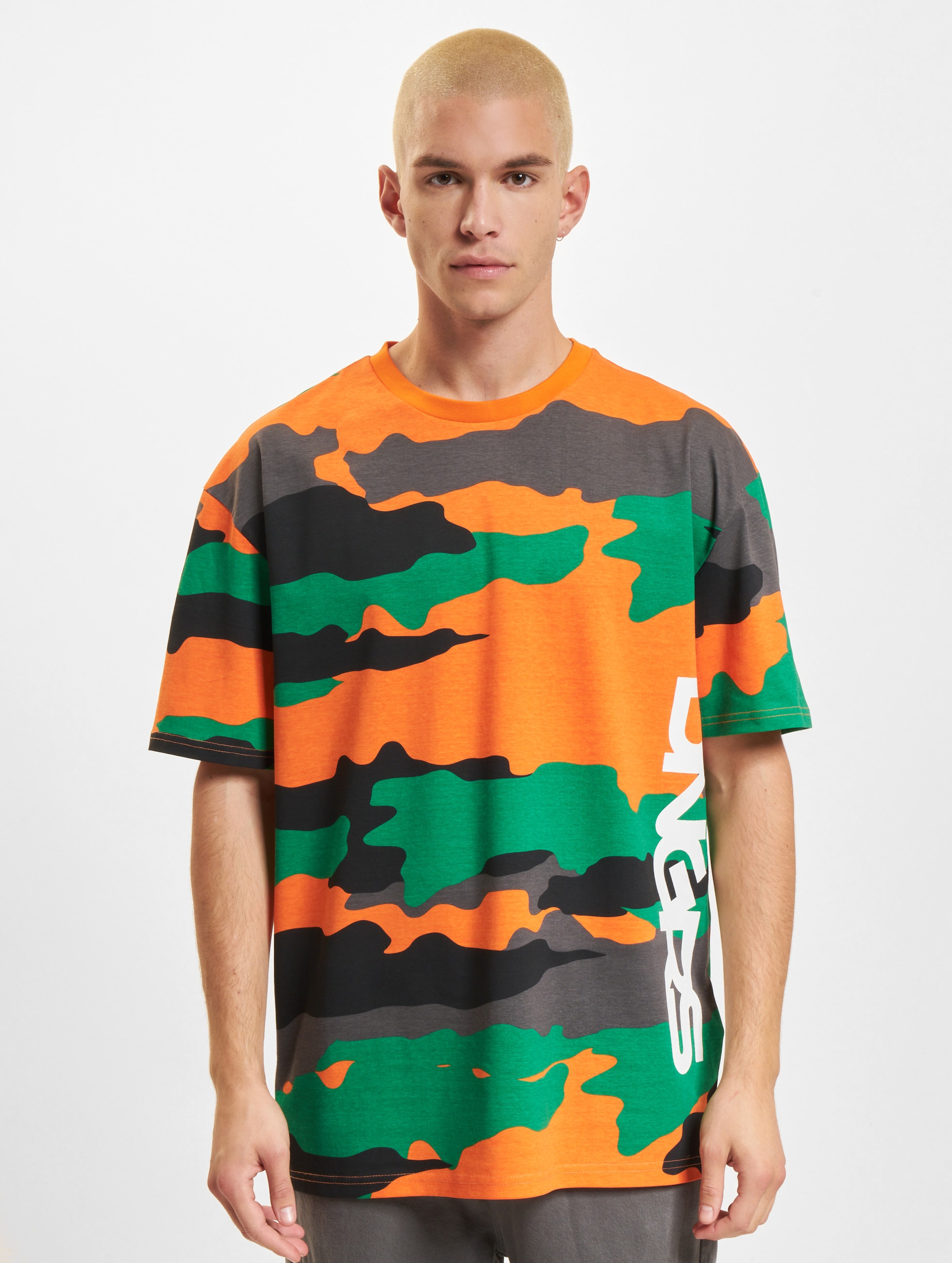 Dangerous DNGRS Expansion T-Shirt