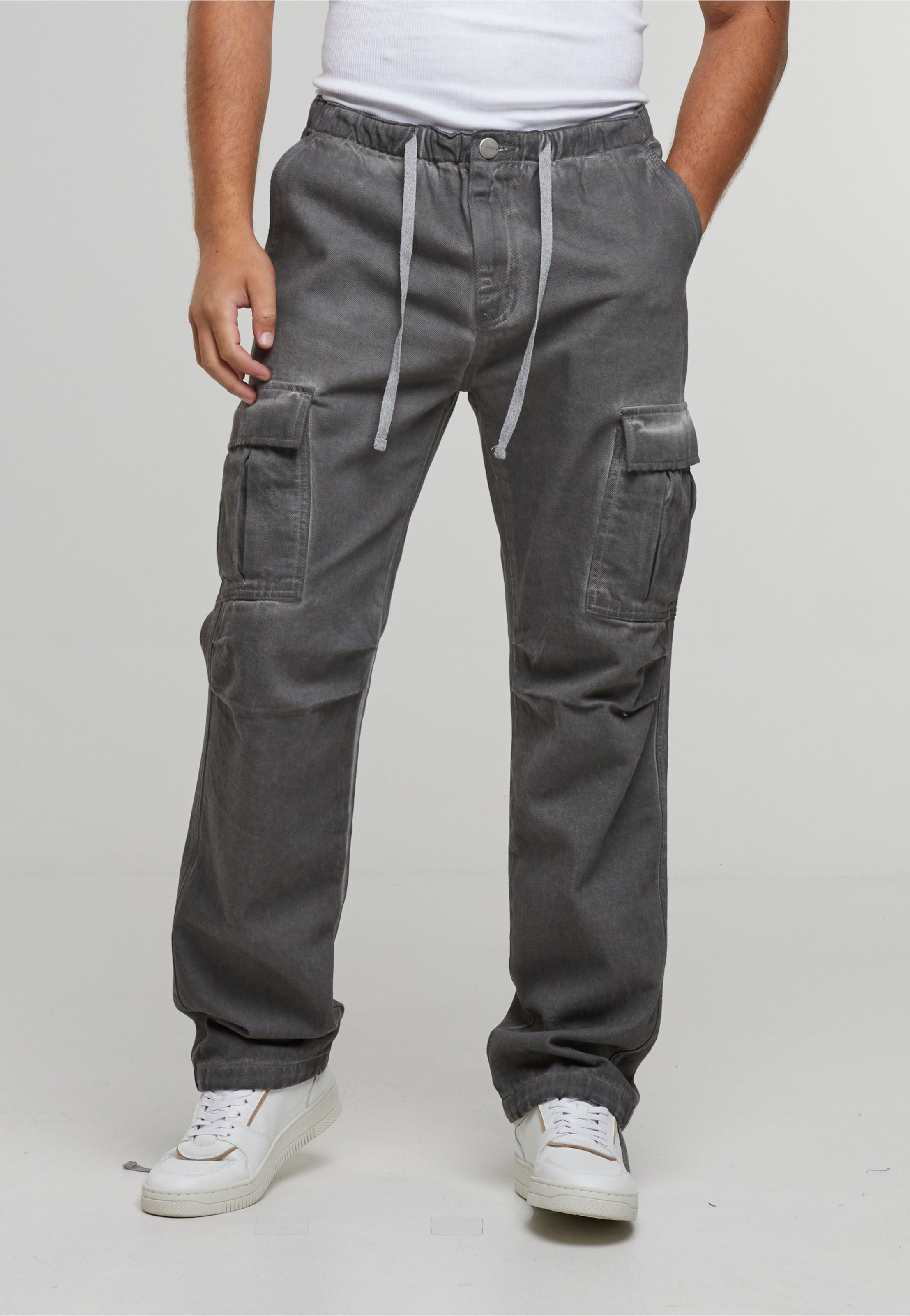 2Y Studios Lunas 2-Pocket Cargo Pants