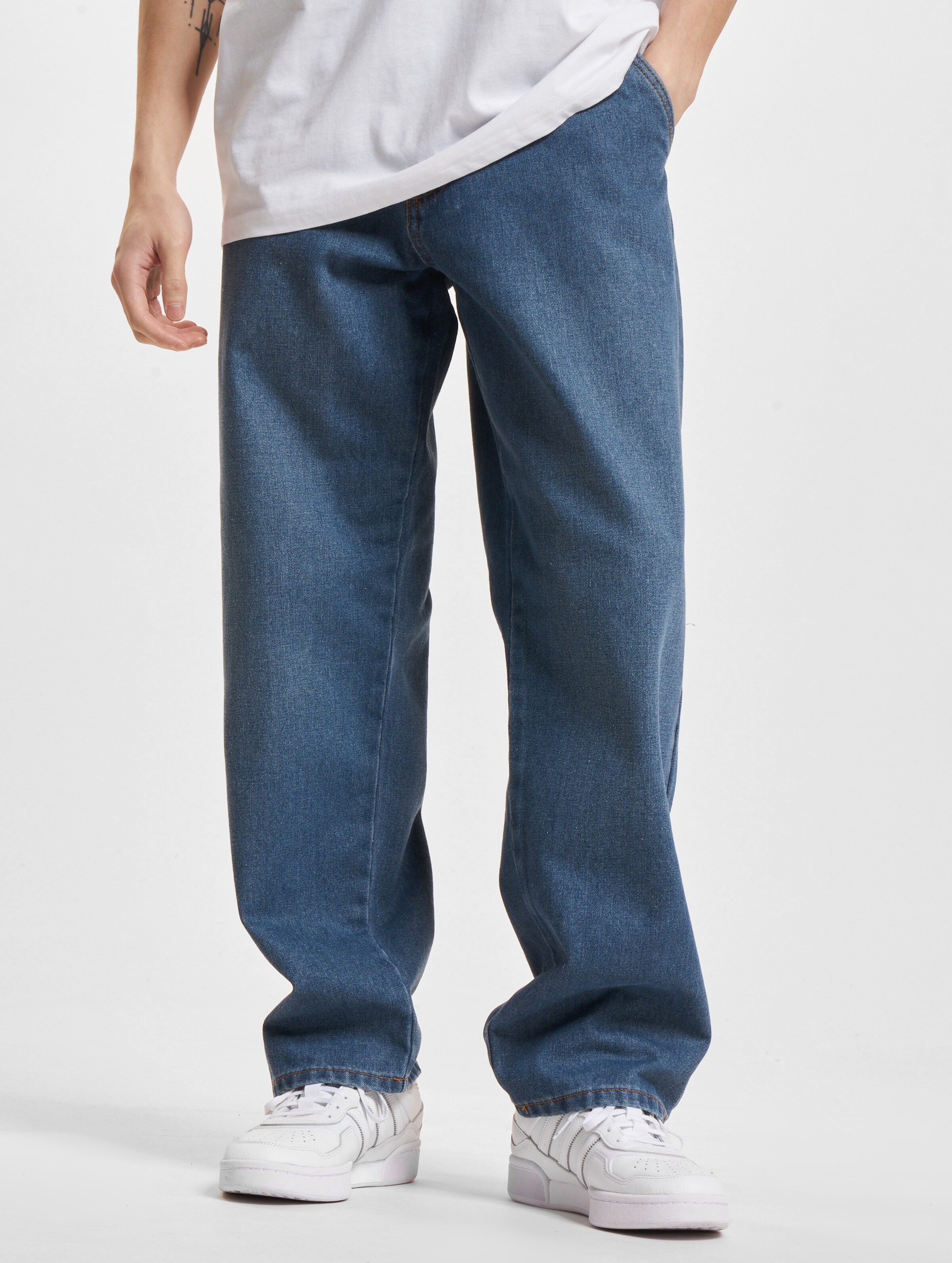 Redefined Rebel Asher Straight Fit Jeans