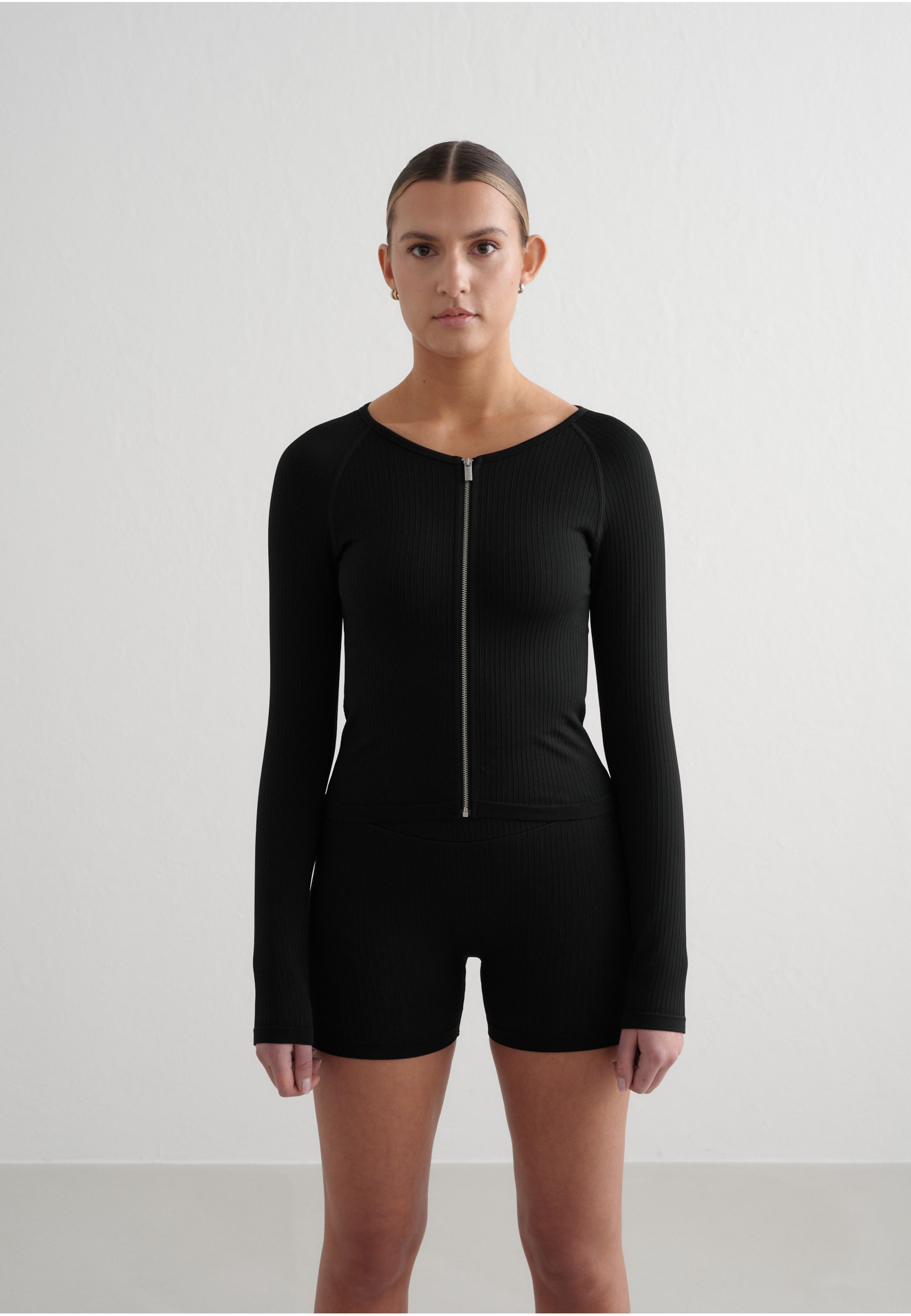 aimn Ribbed Seamless Zip Jacket