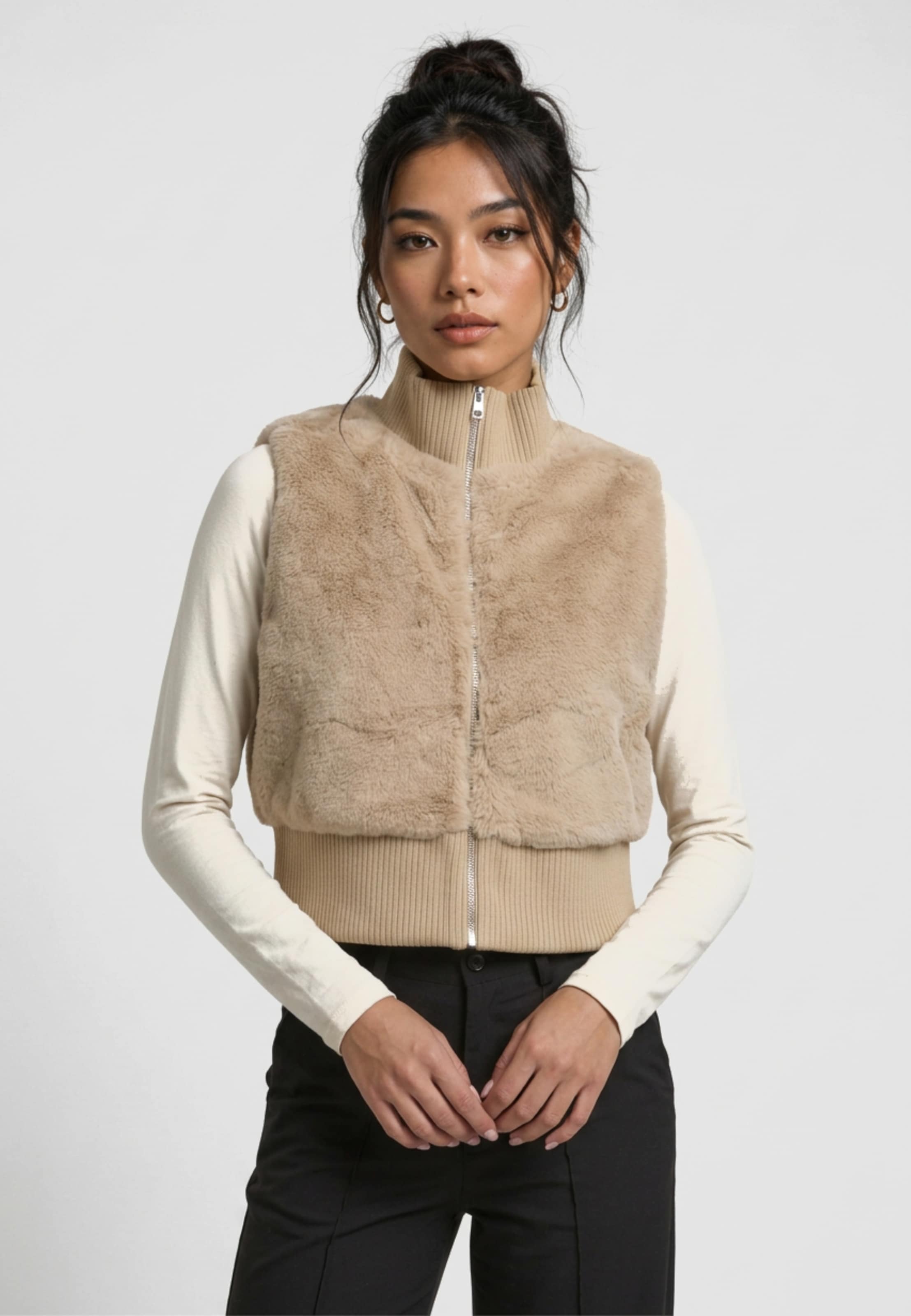 Urban Classics Ladies Cropped Faux Fur Vest
