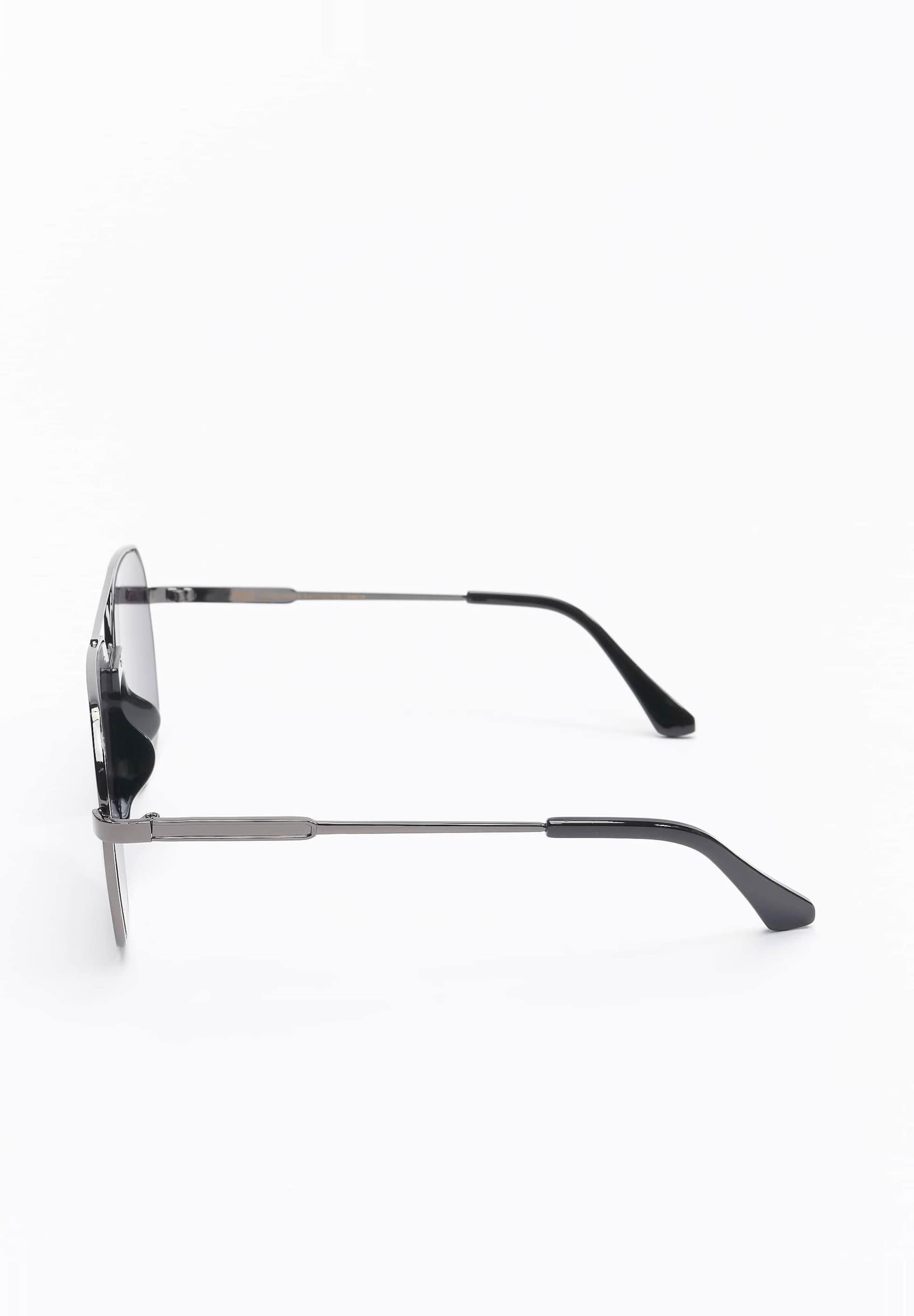 Urban Classics Sunglasses Karphatos