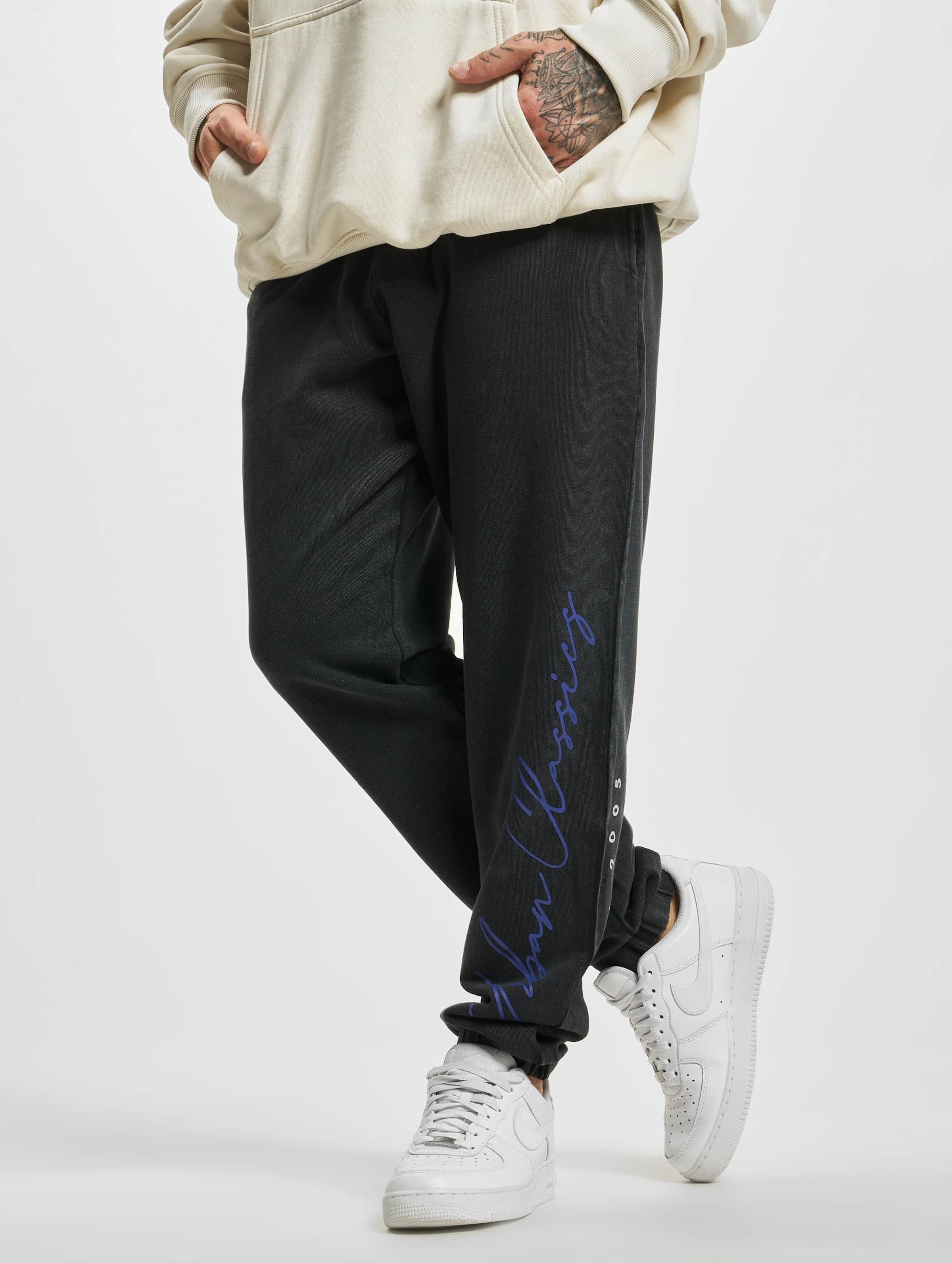 Urban Classics Script Logo Sweatpants