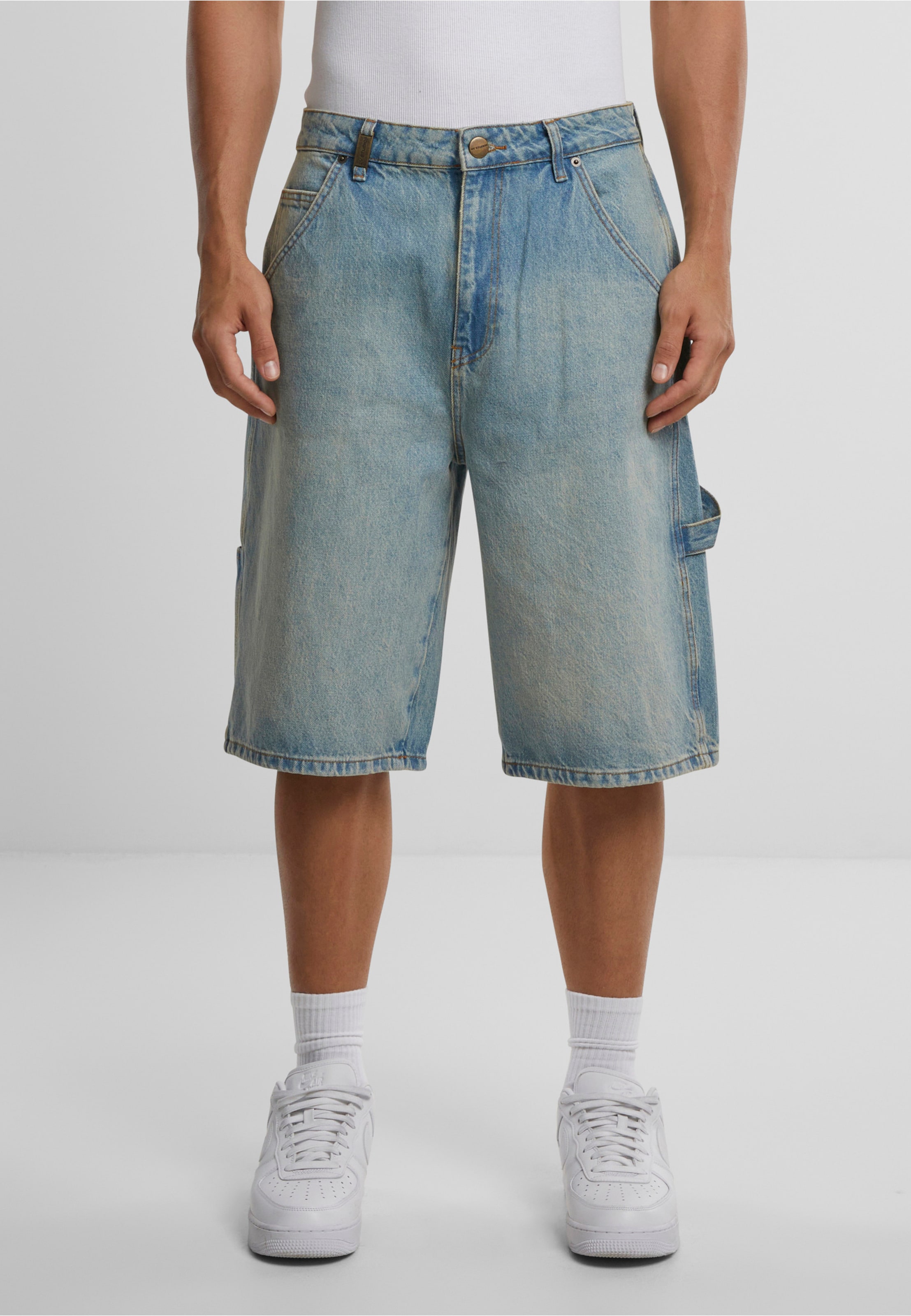 2Y Studios Syvaro Short