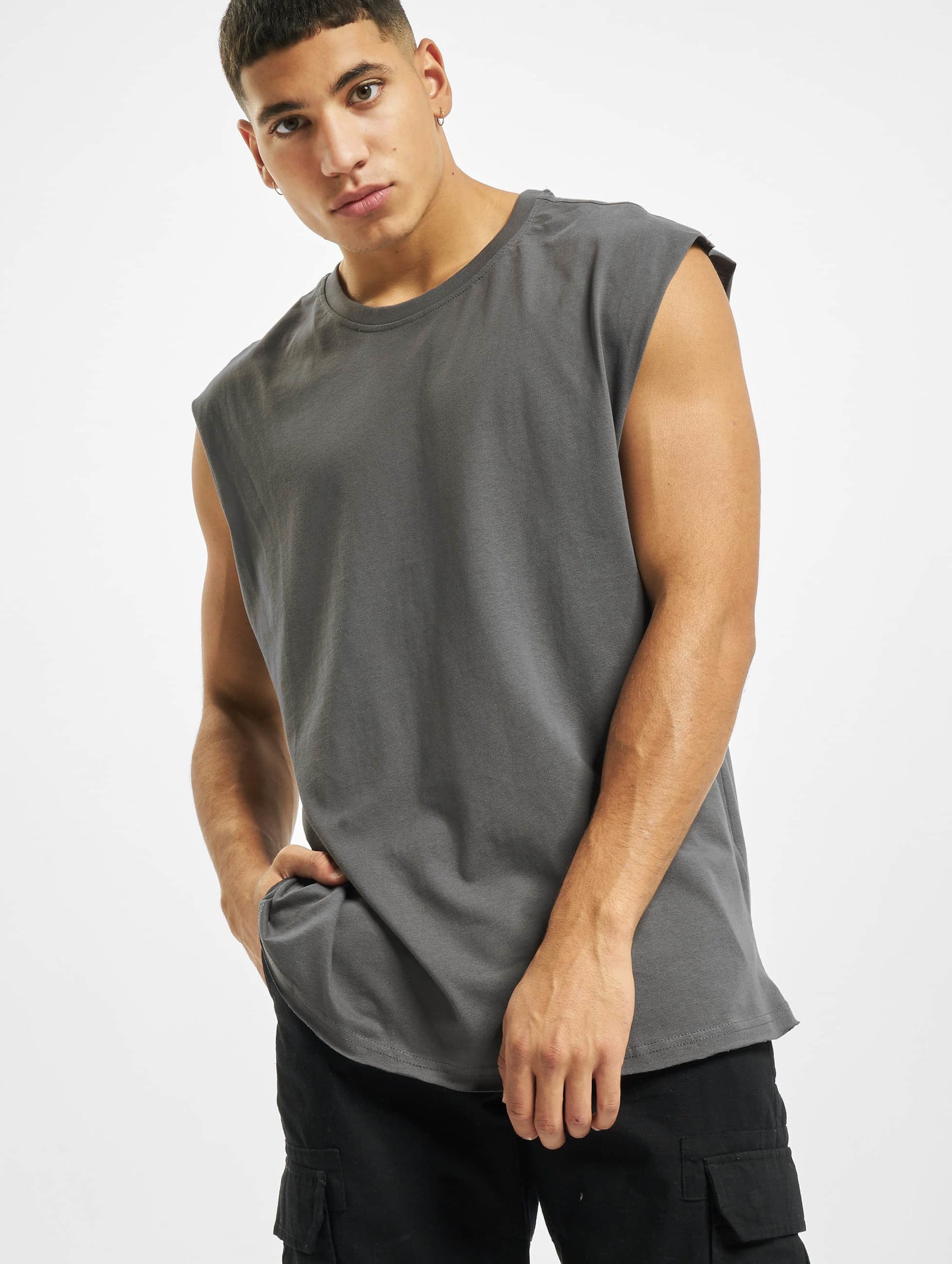 Urban Classics Open Edge Sleeveless Tee