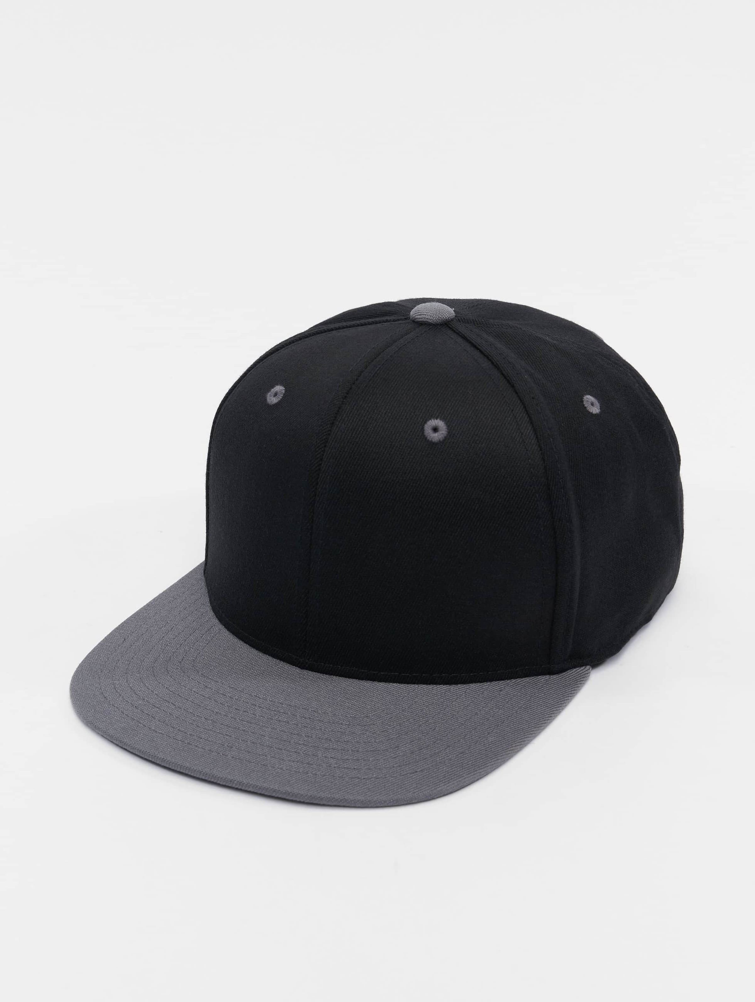 Flexfit 110 Fitted Snapback