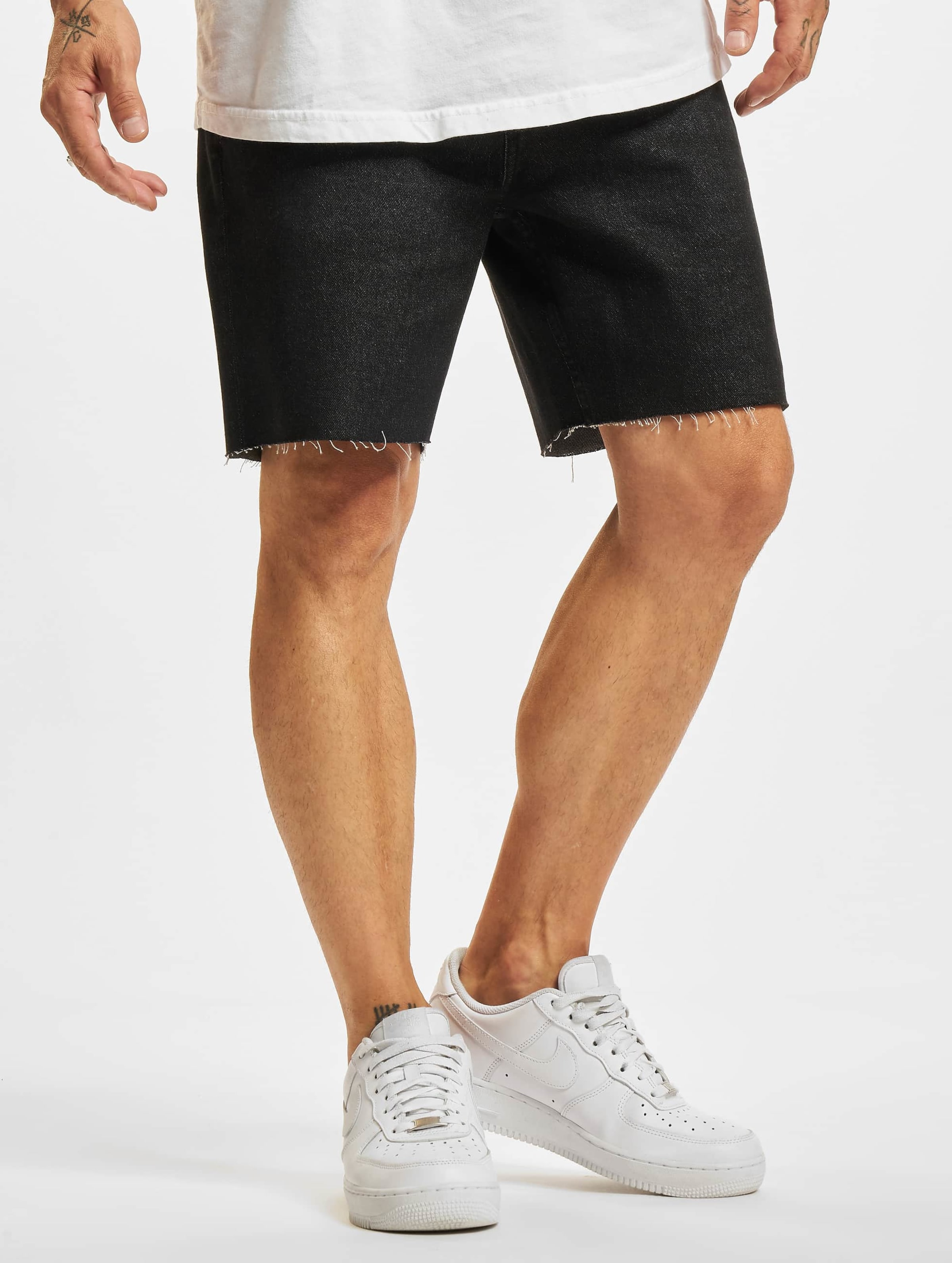 Only & Sons Avi 7inch Short
