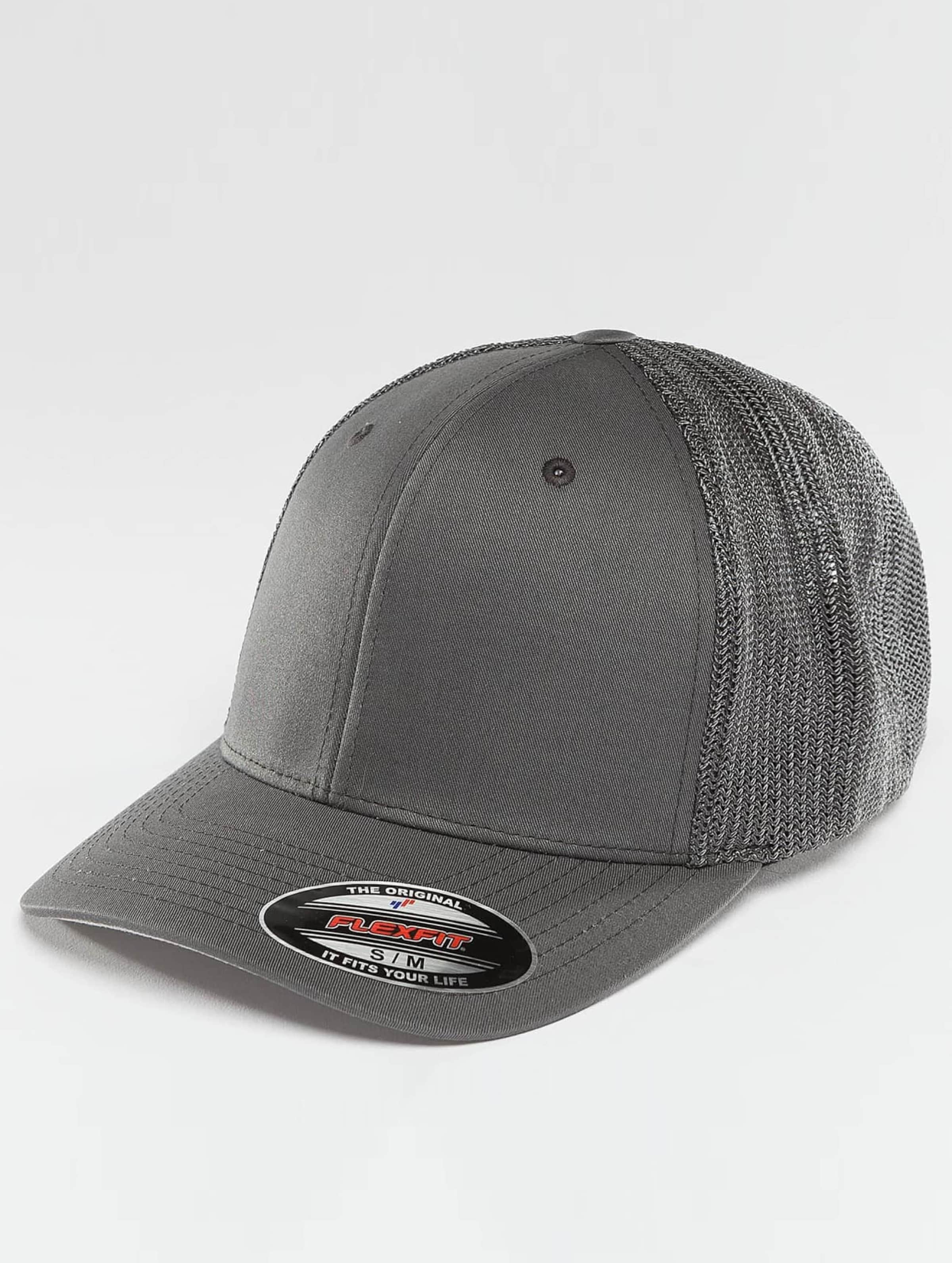 Flexfit Mesh Trucker