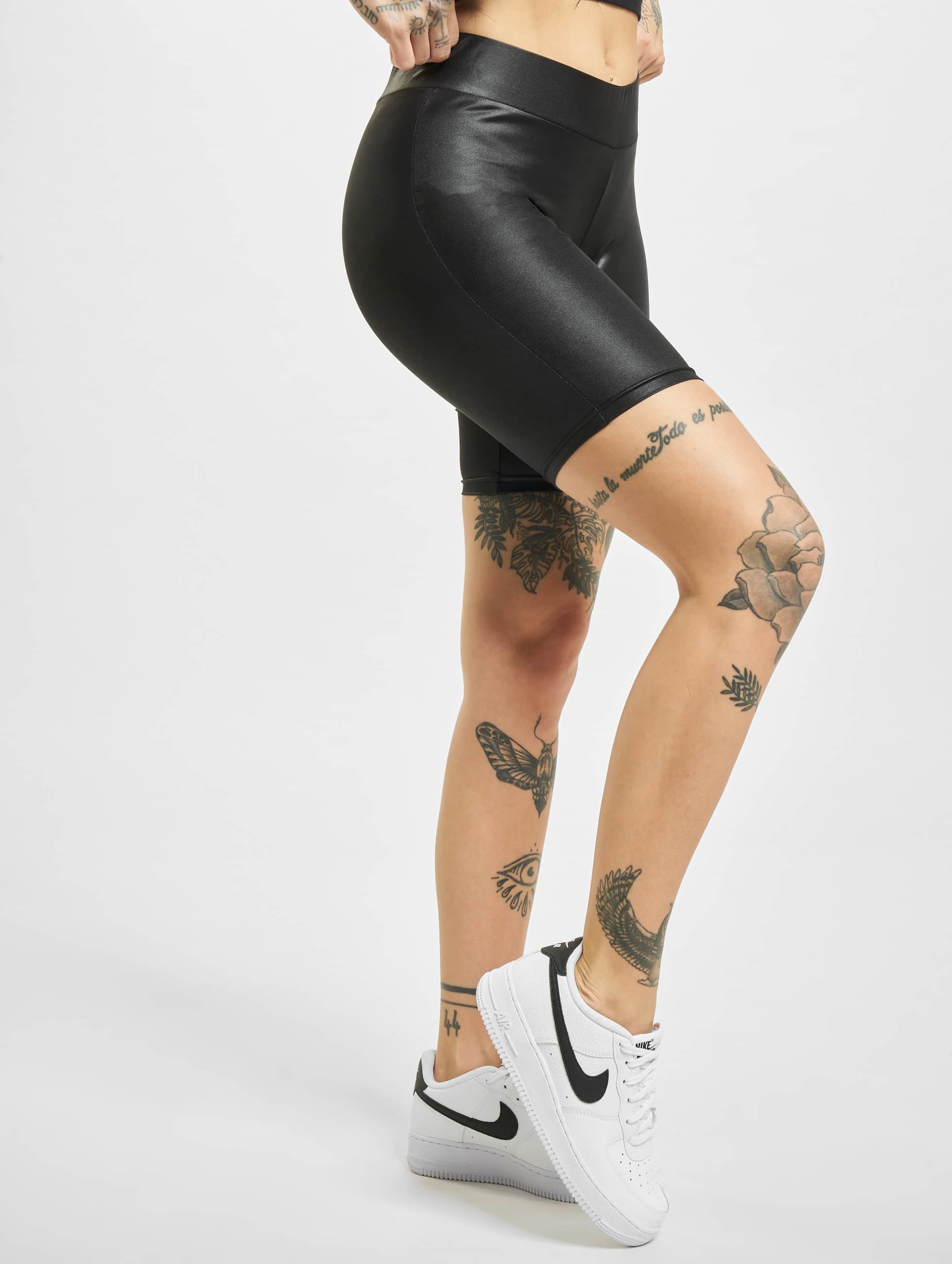 Urban Classics Ladies Synthetic Leather Cycle Short