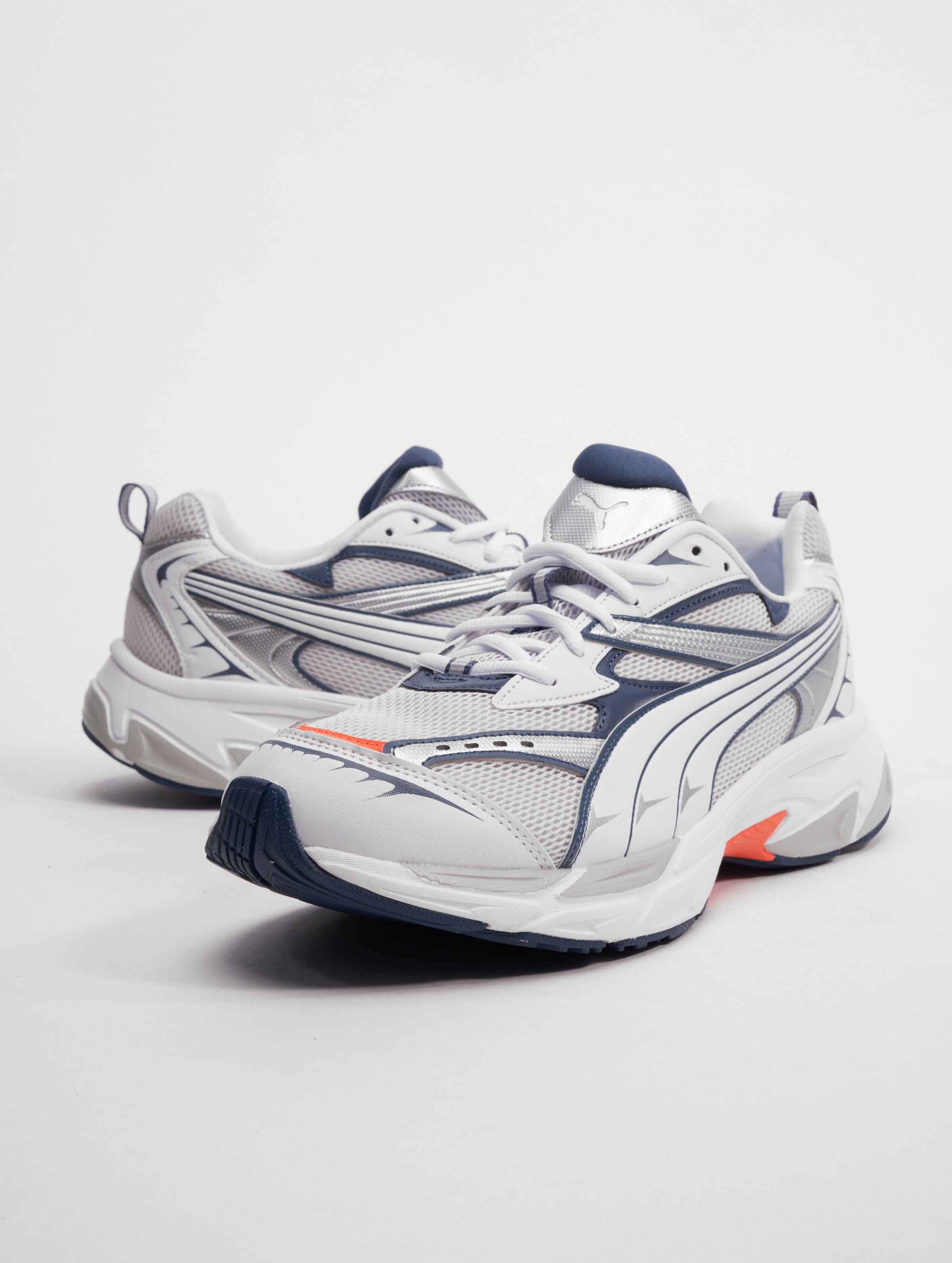 Puma Morphic Sneaker