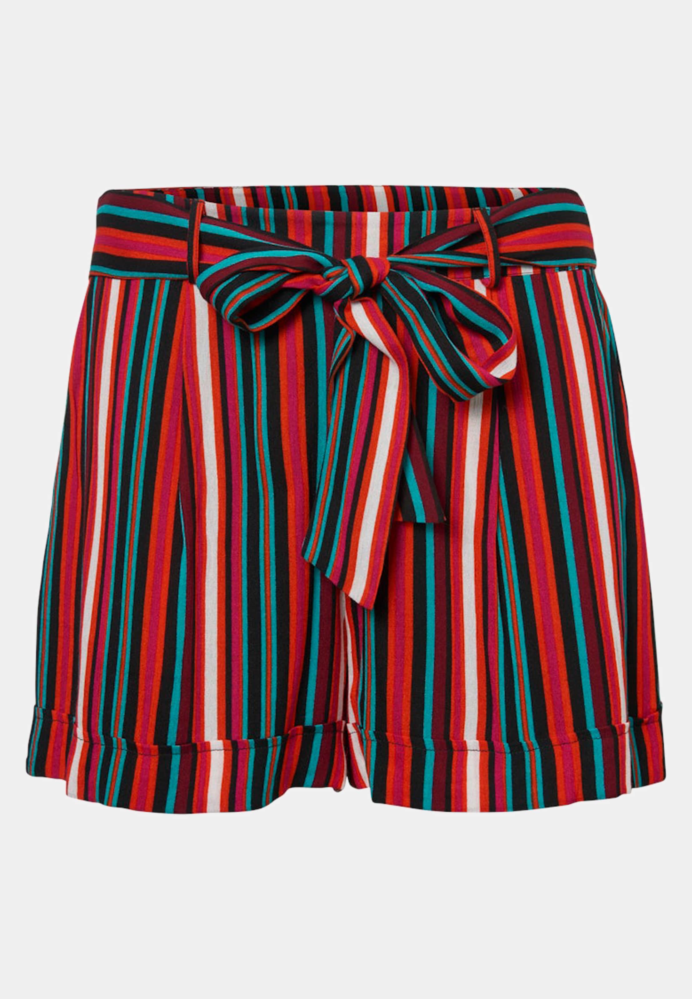 Noisy May Melissa W Short
