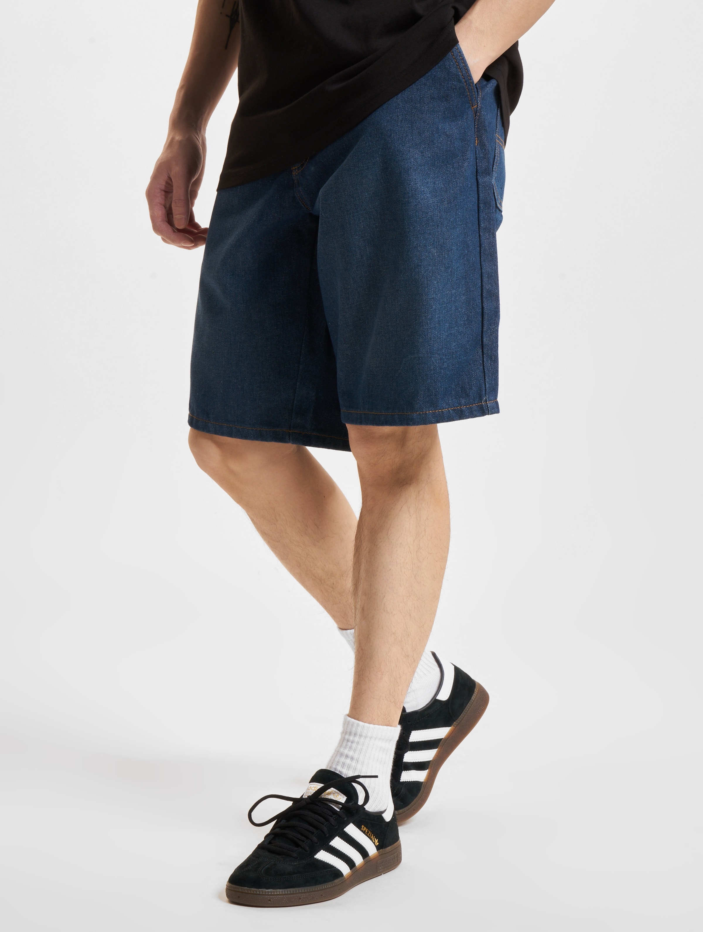 Redefined Rebel Asher Short