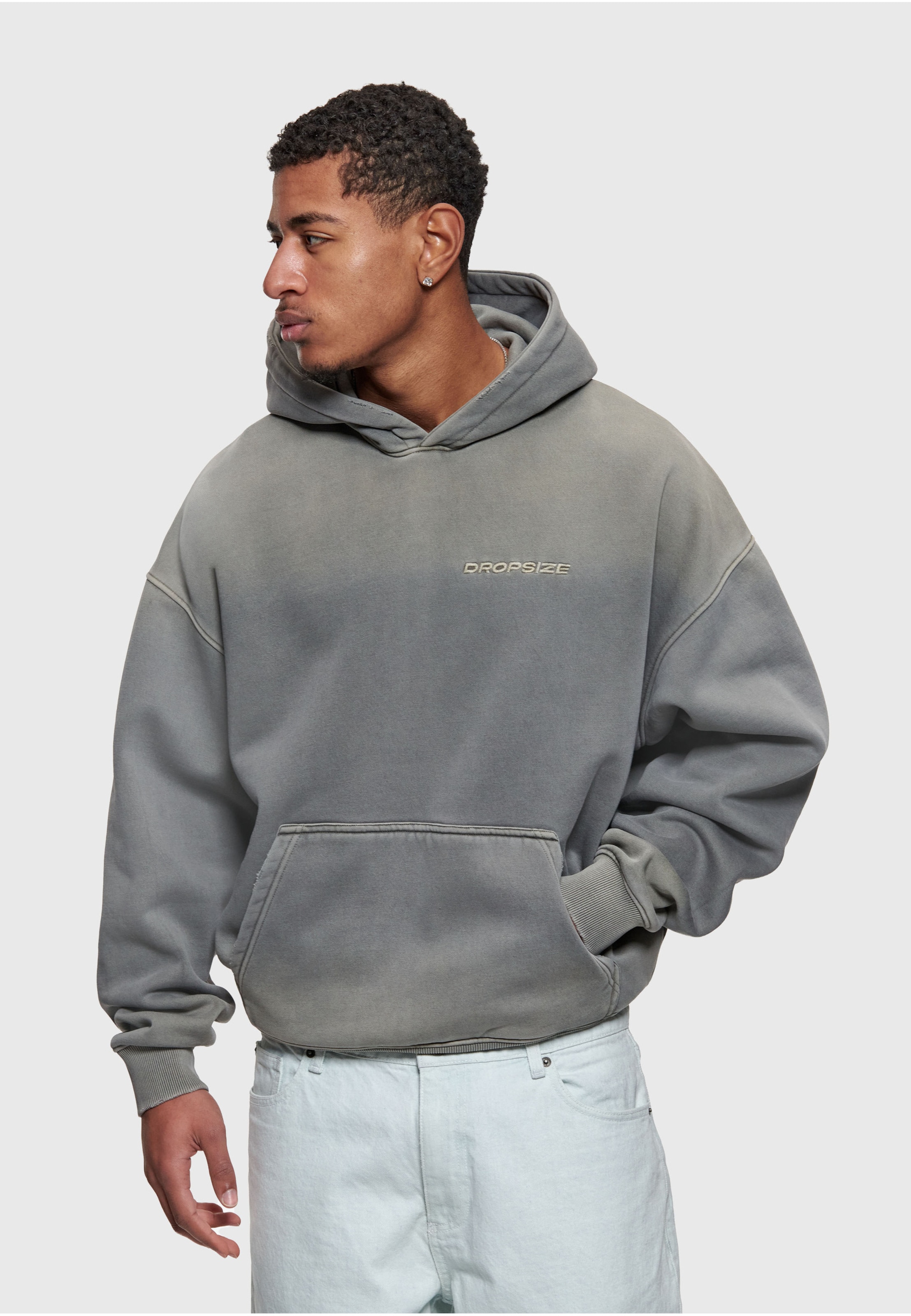 Dropsize HEAVY OVERSIZE MINIMAL LOGO HOODIE