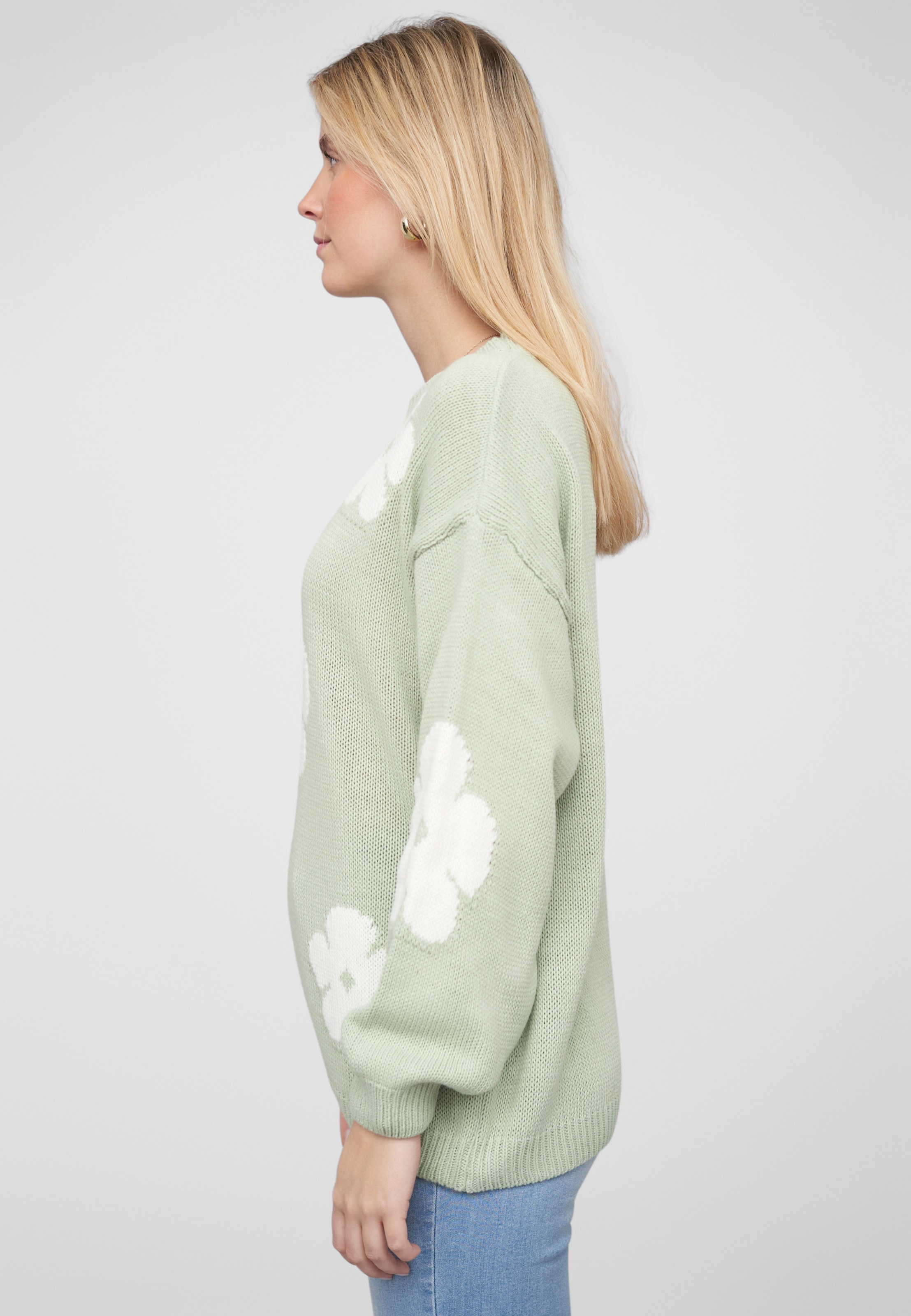 Cloud5ive Cloud 5ive Crewneck Knit Sweater with Flowers