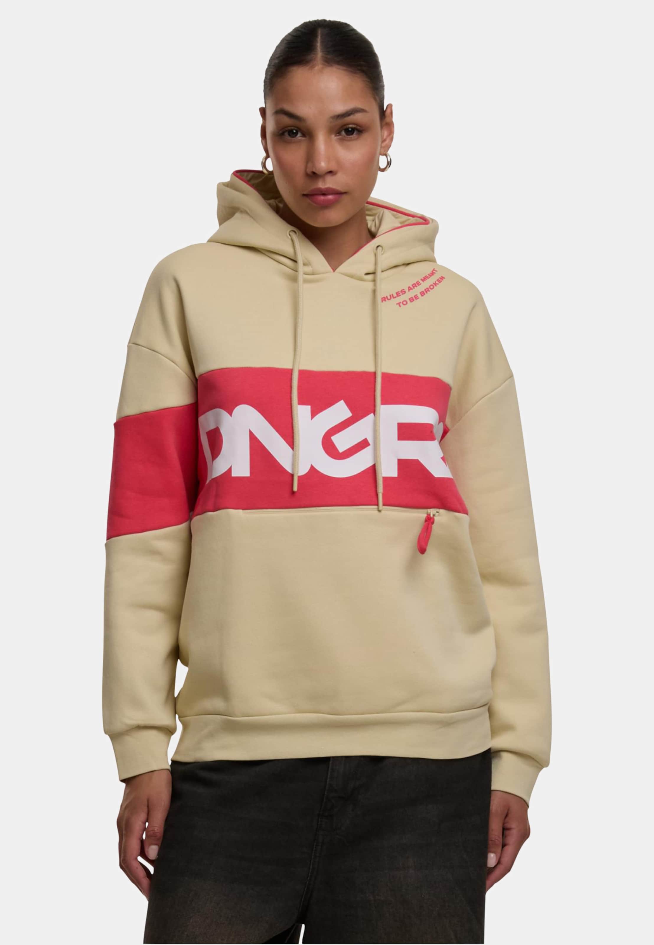 Dangerous DNGRS Oversized Hoody Trust