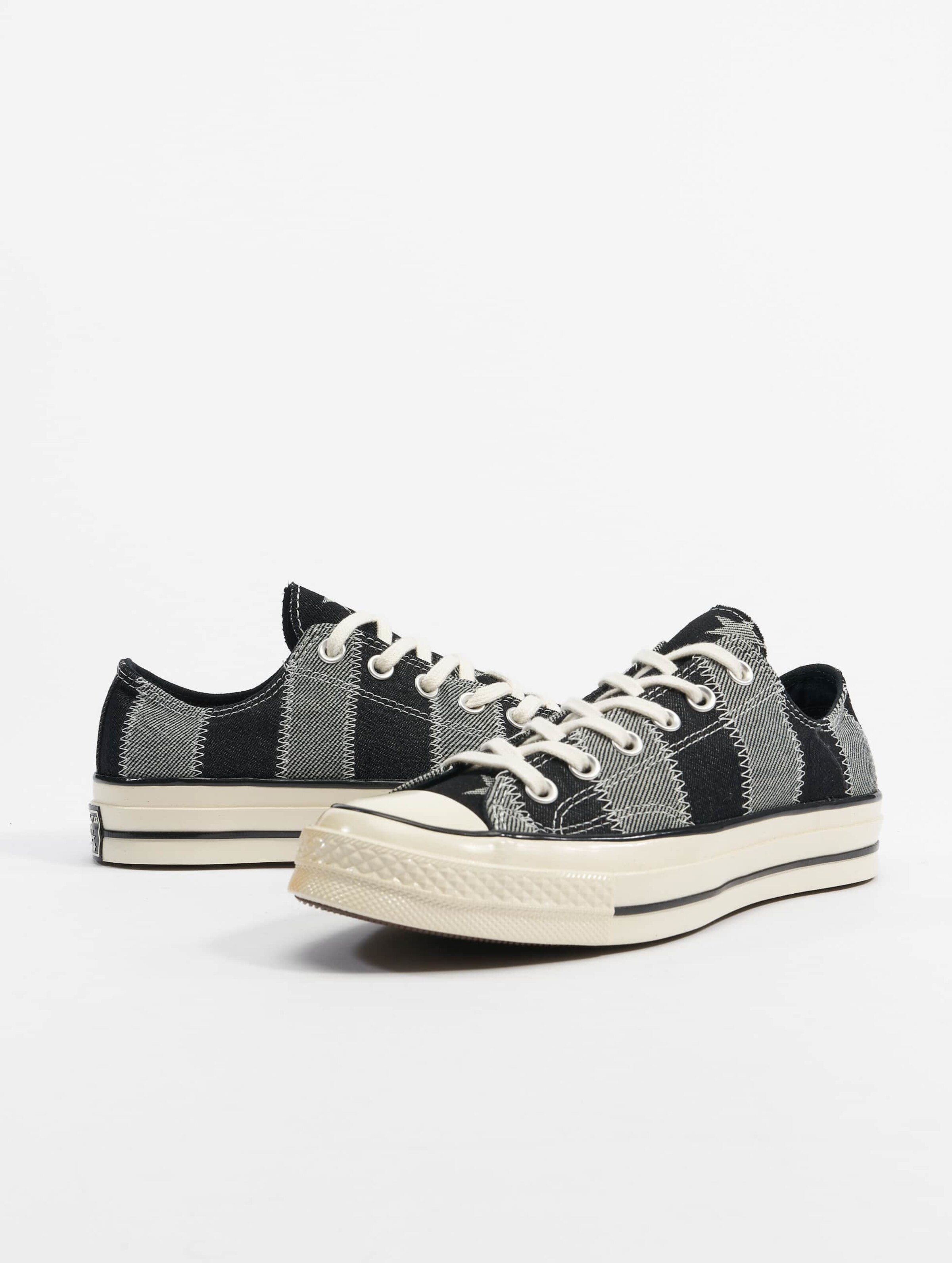 Converse Sneaker