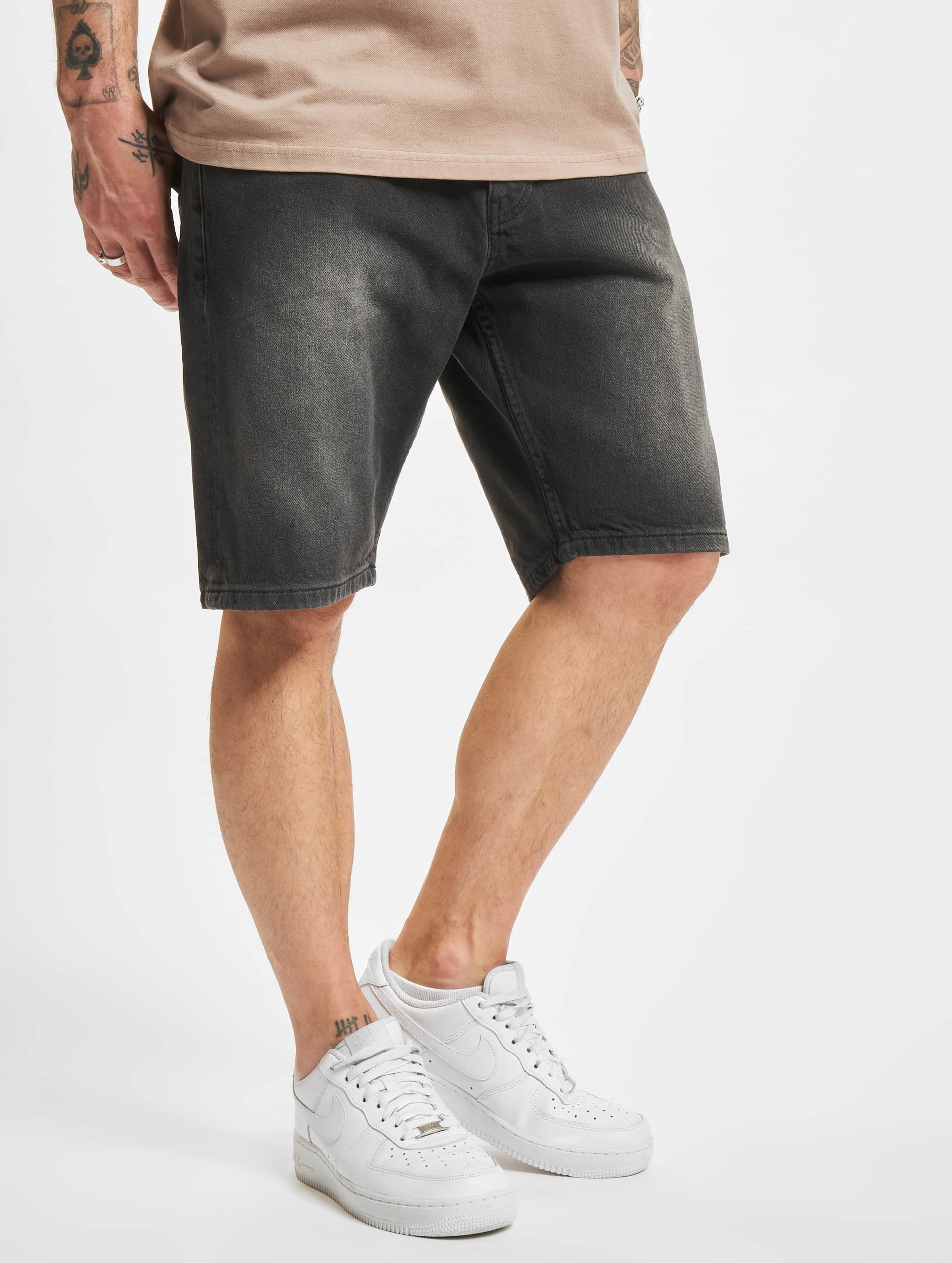 2Y Premium Basic Slim Fit Denim Short