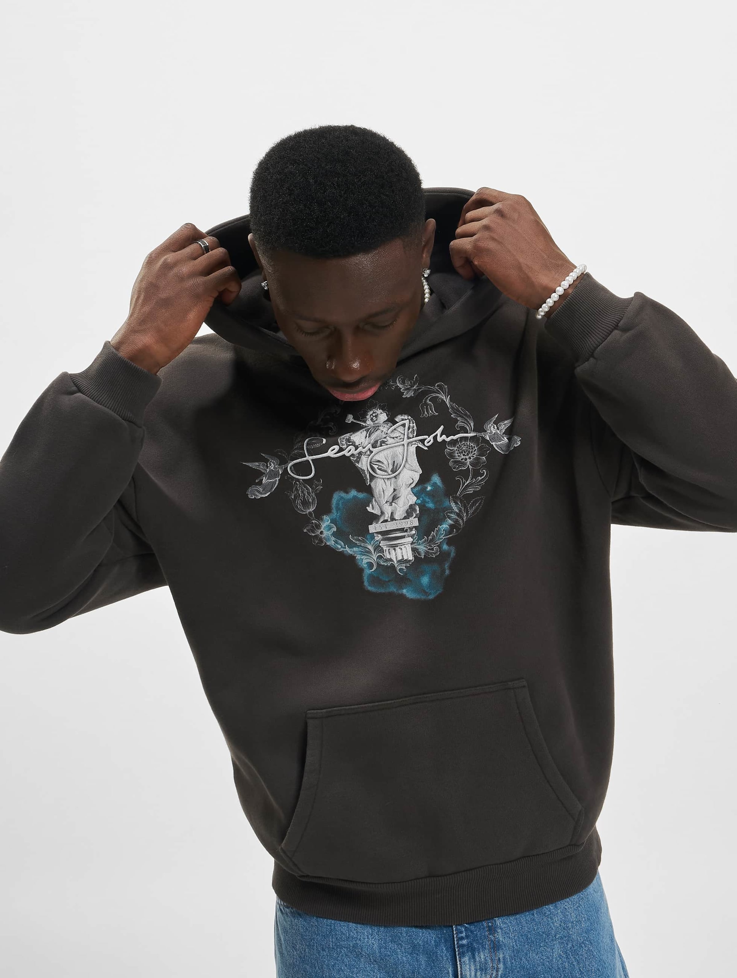 Sean John JM224-027-01 Script Logo Angel Hoodie