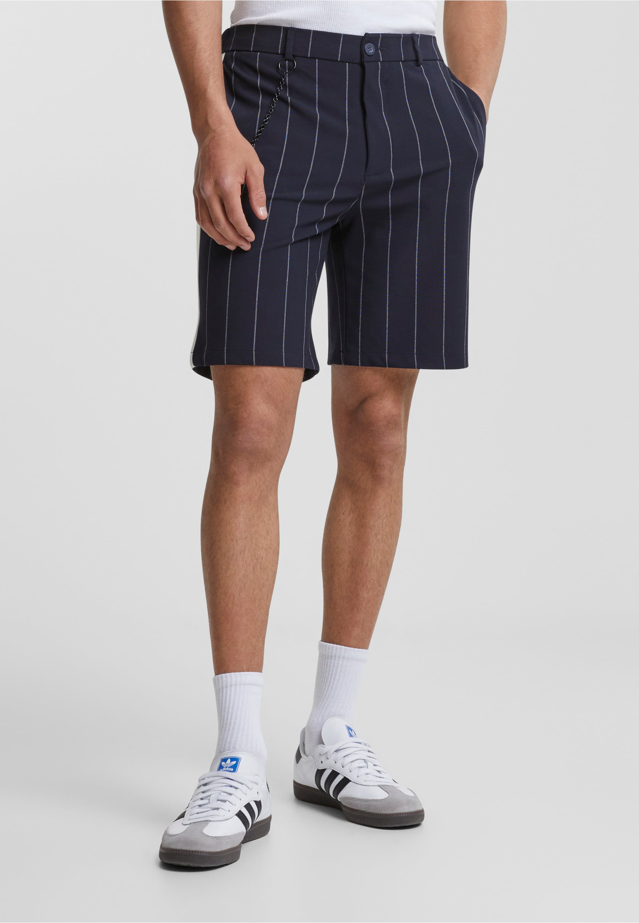 2Y Premium Wide Pinstripe Short