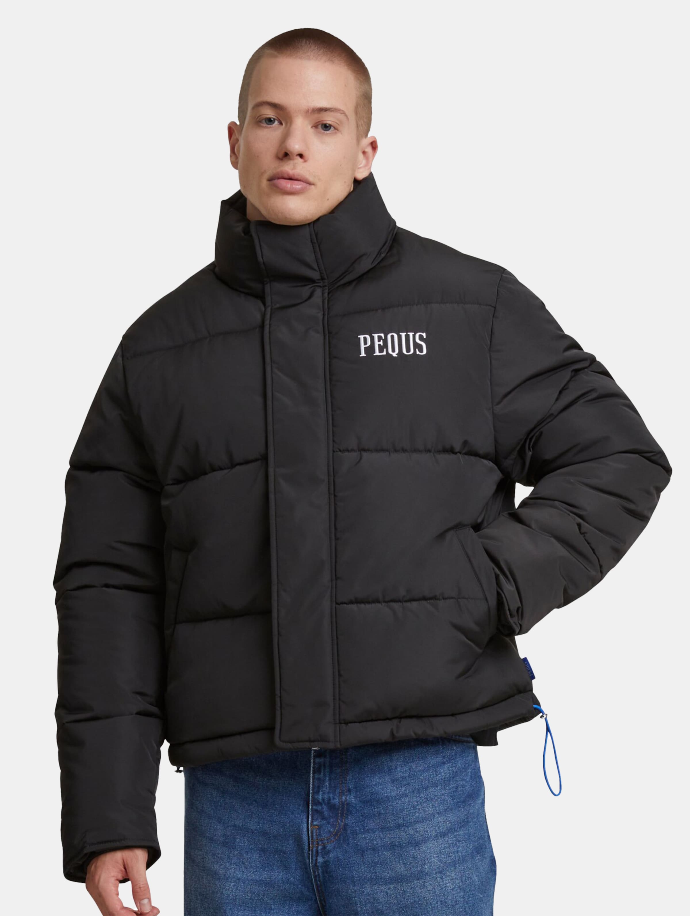 PEQUS Chest Logo Puffer Jacket